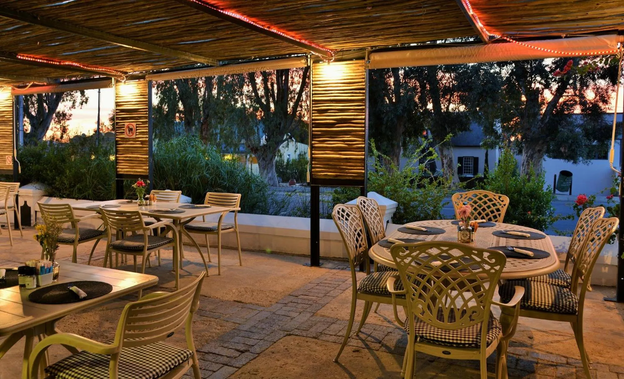 Patio in Mont d'Or Swartberg Hotel