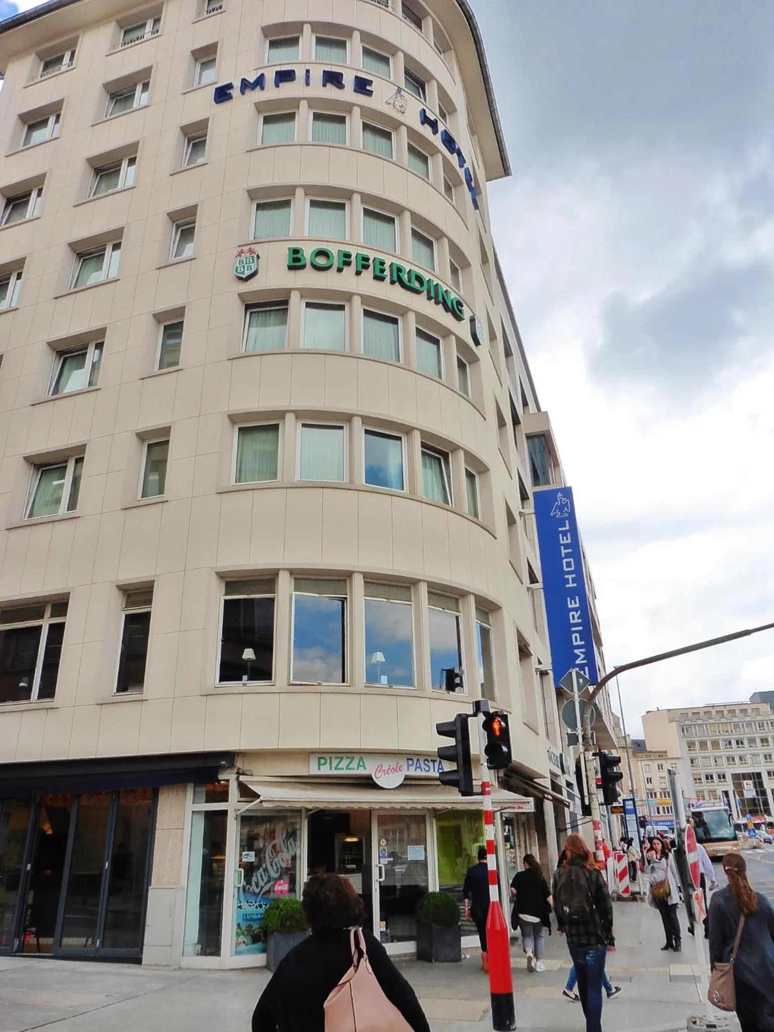 Facade/entrance in Hotel Empire