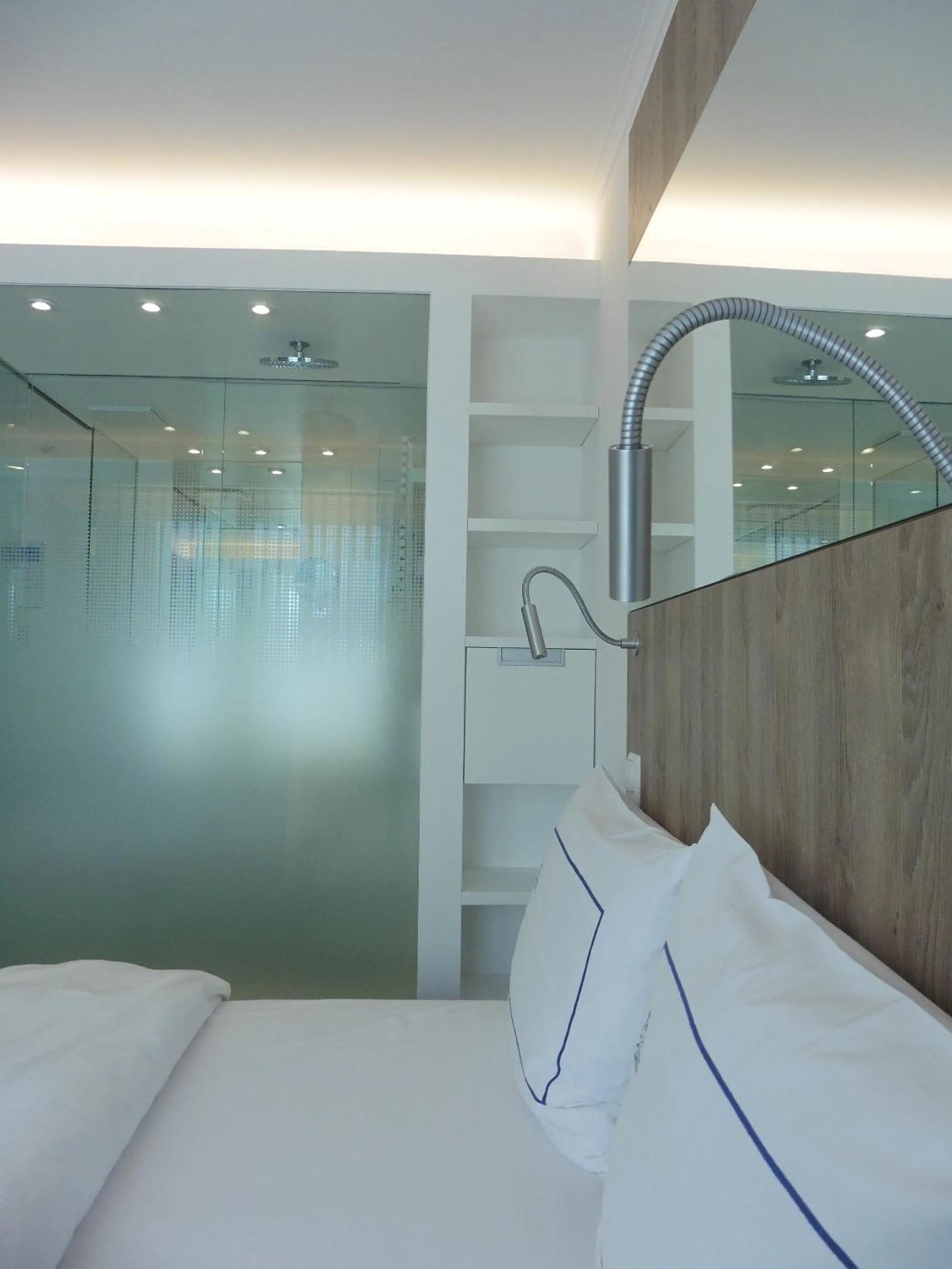 Bedroom, Bed in Hotel Empire