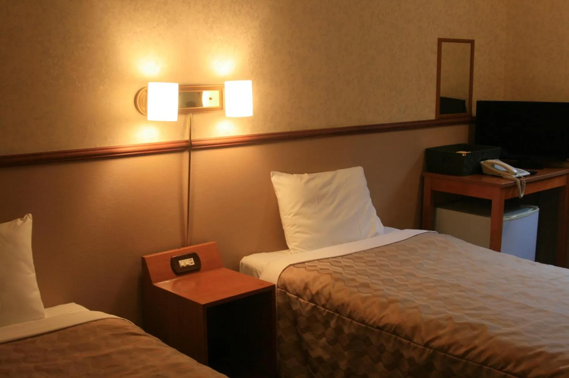 Decorative detail, Bed in Atami Hotel Paipuno Kemuri