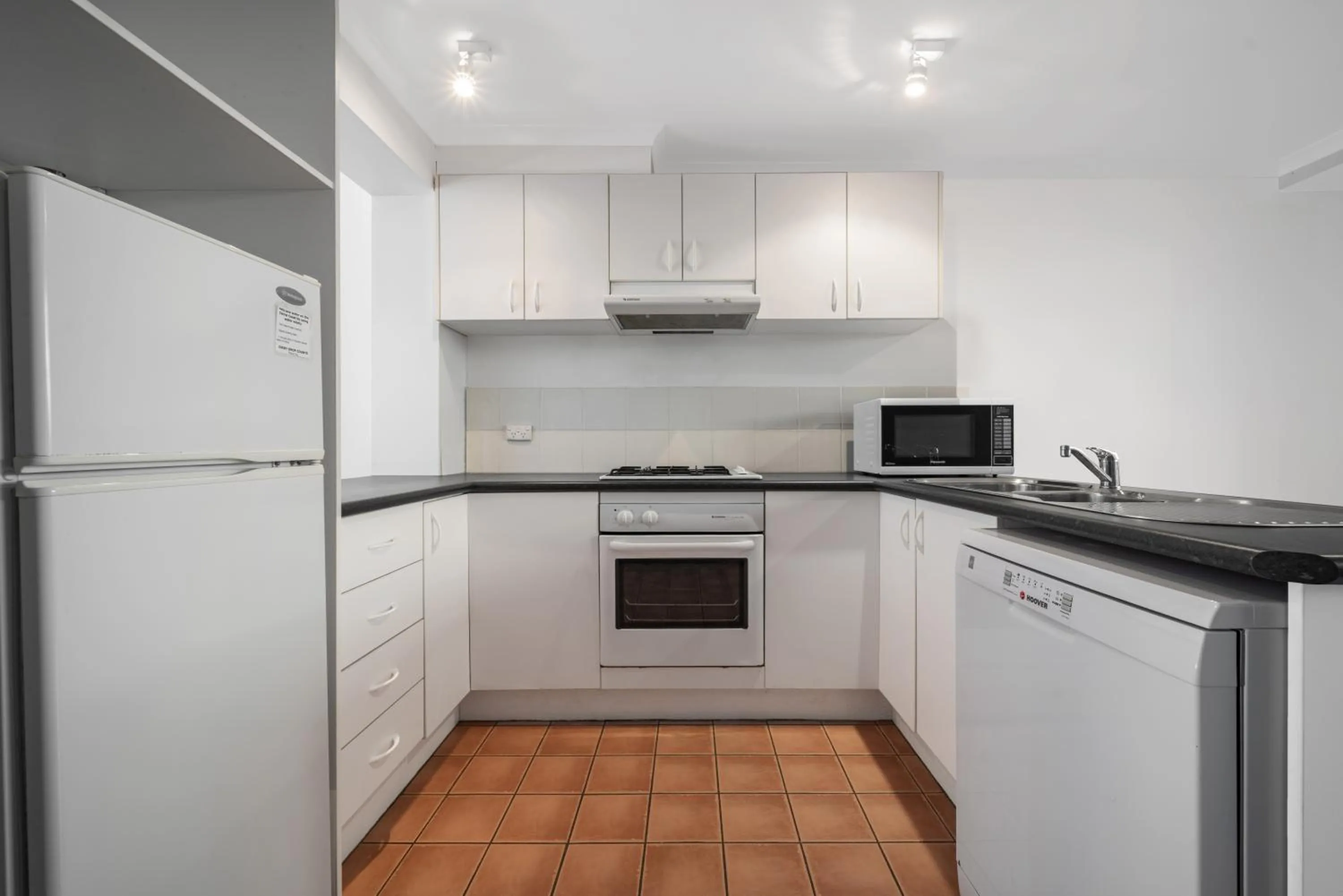 Kitchen or kitchenette in Avoca Beach Hotel