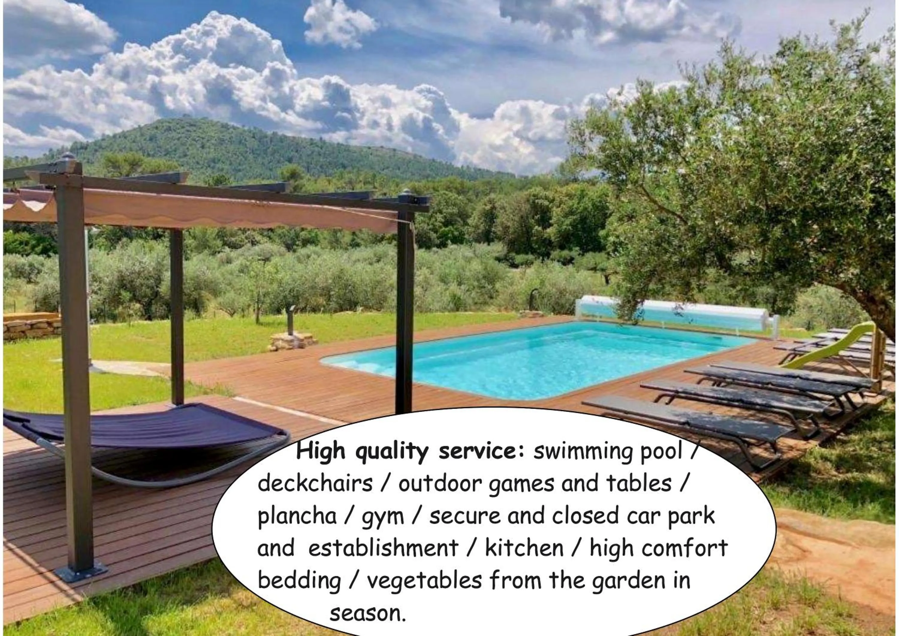 Garden view in La Villa aux Oliviers