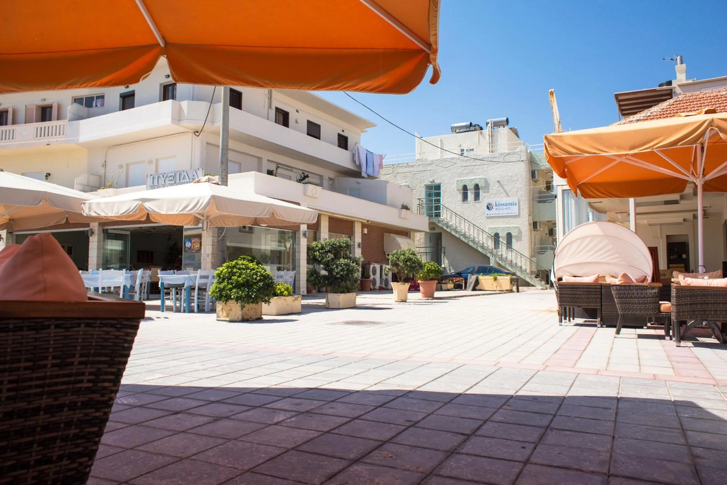 Property building in Kissamia - Self Check In Only - Next to Night Clubs