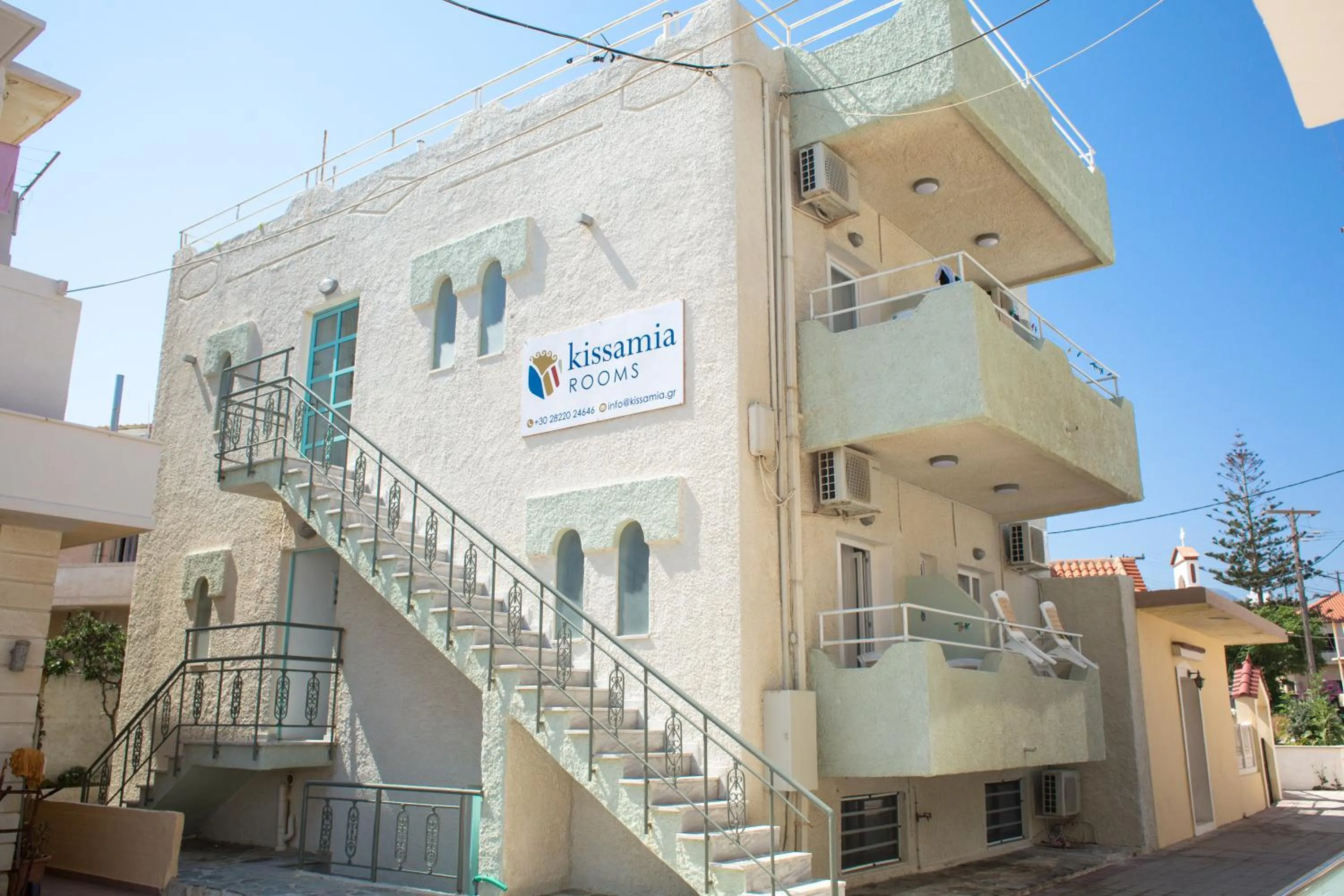 Property building in Kissamia - Self Check In Only - Next to Night Clubs
