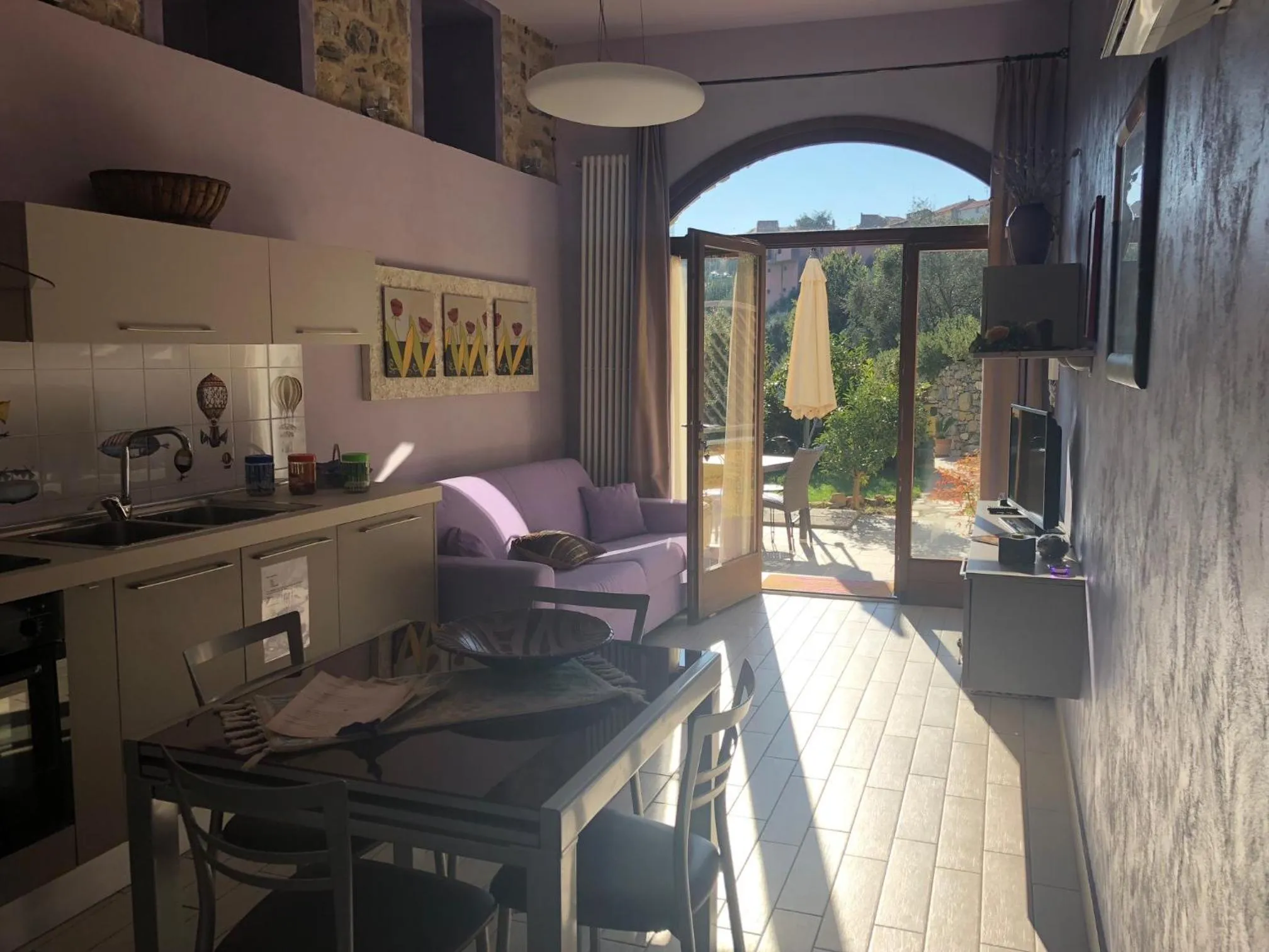 Dining area in Appartamenti Antico Frantoio Doria