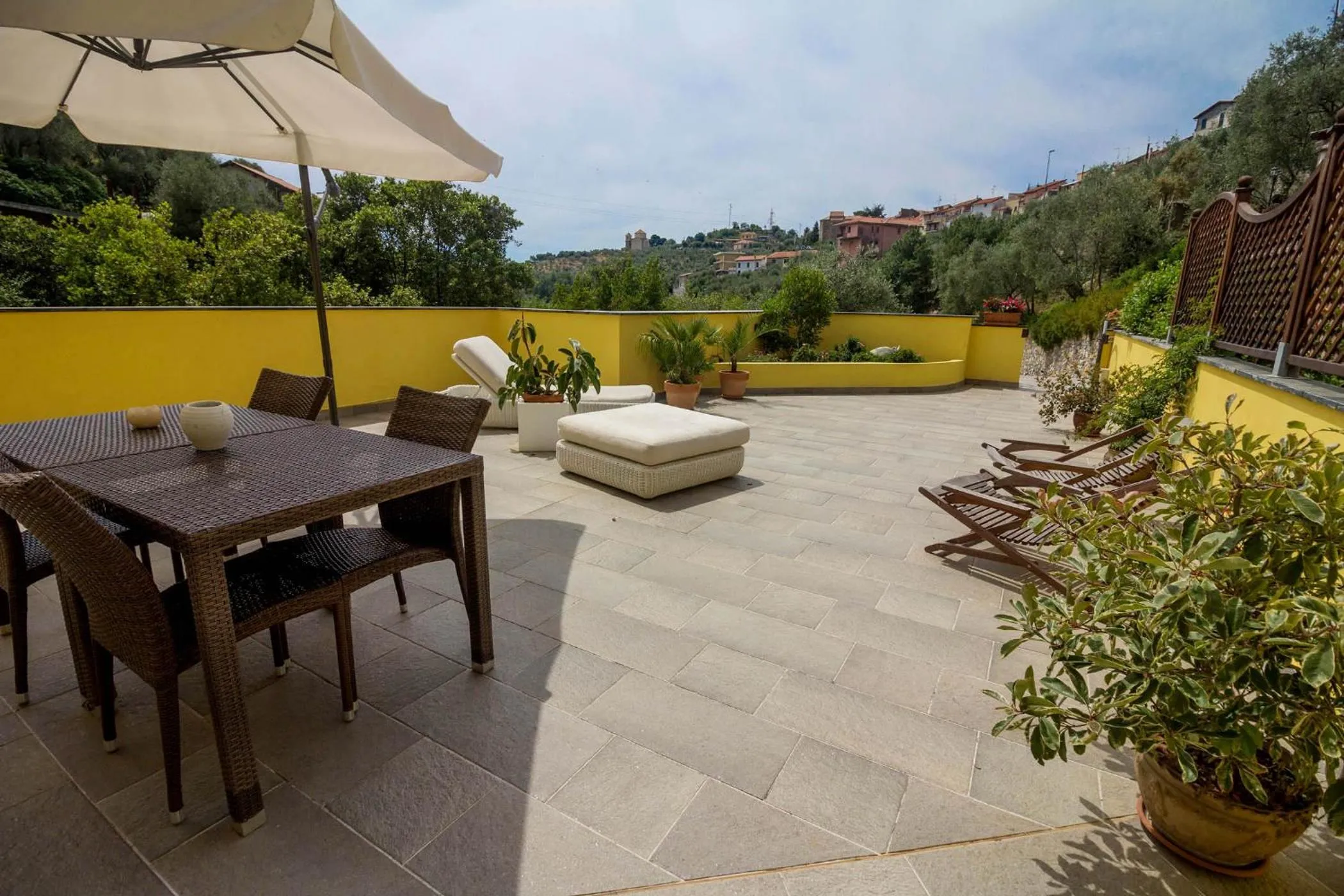 Patio in Appartamenti Antico Frantoio Doria