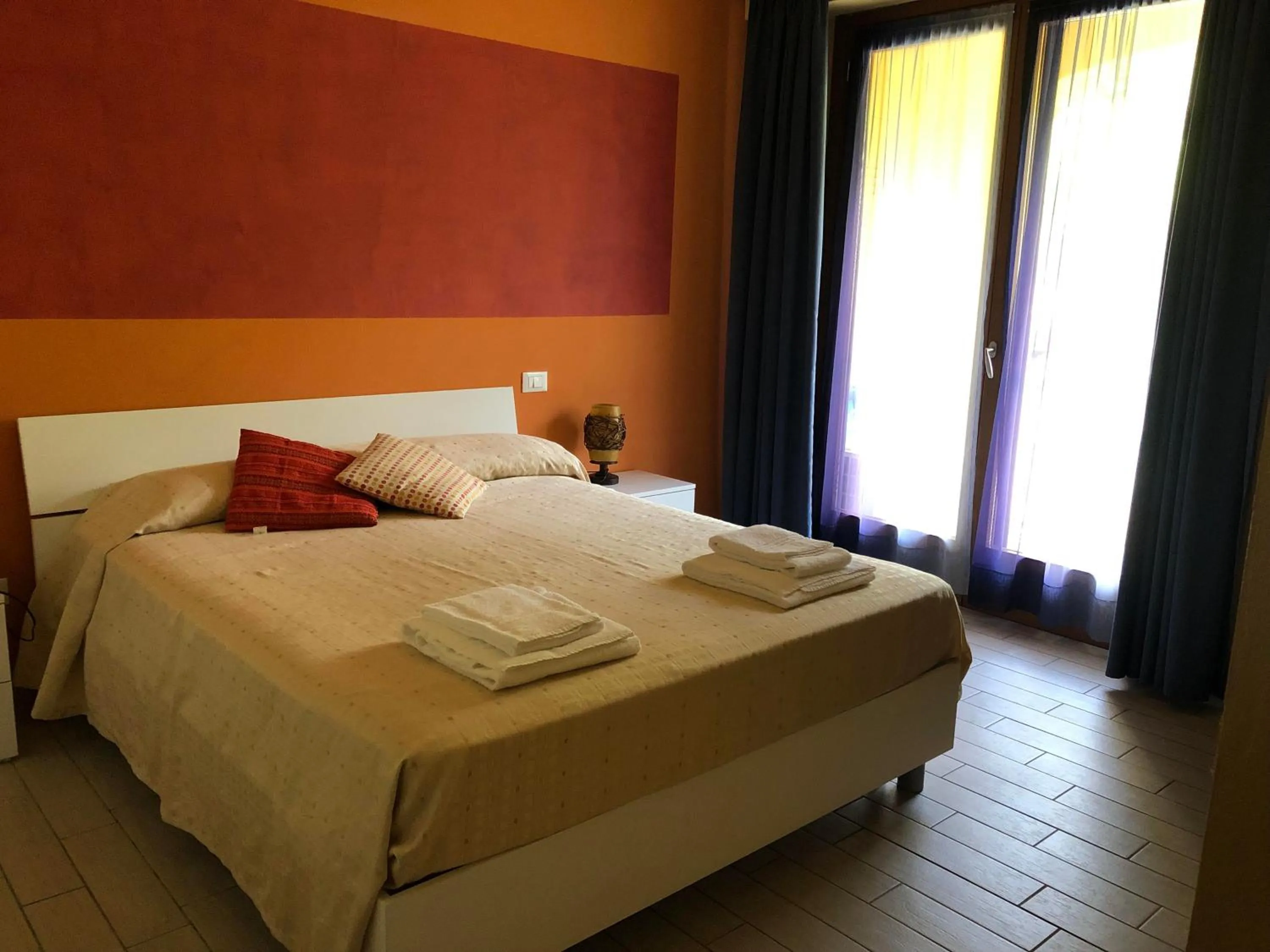Bedroom, Bed in Appartamenti Antico Frantoio Doria