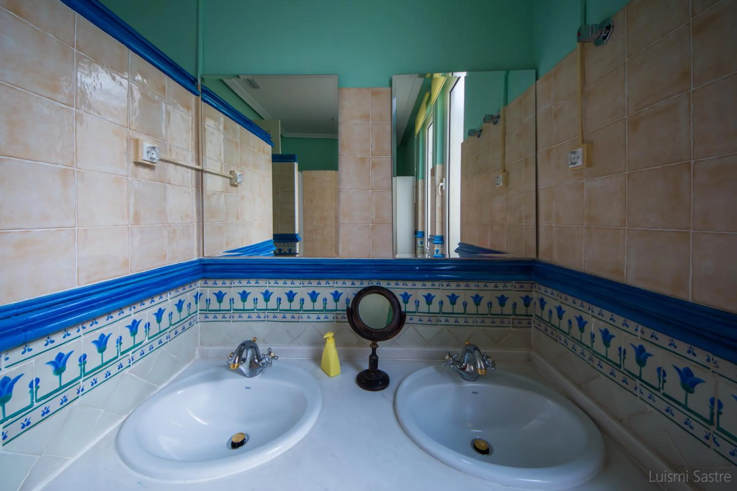 Shower in Hostel Covent Garden by gaiarooms