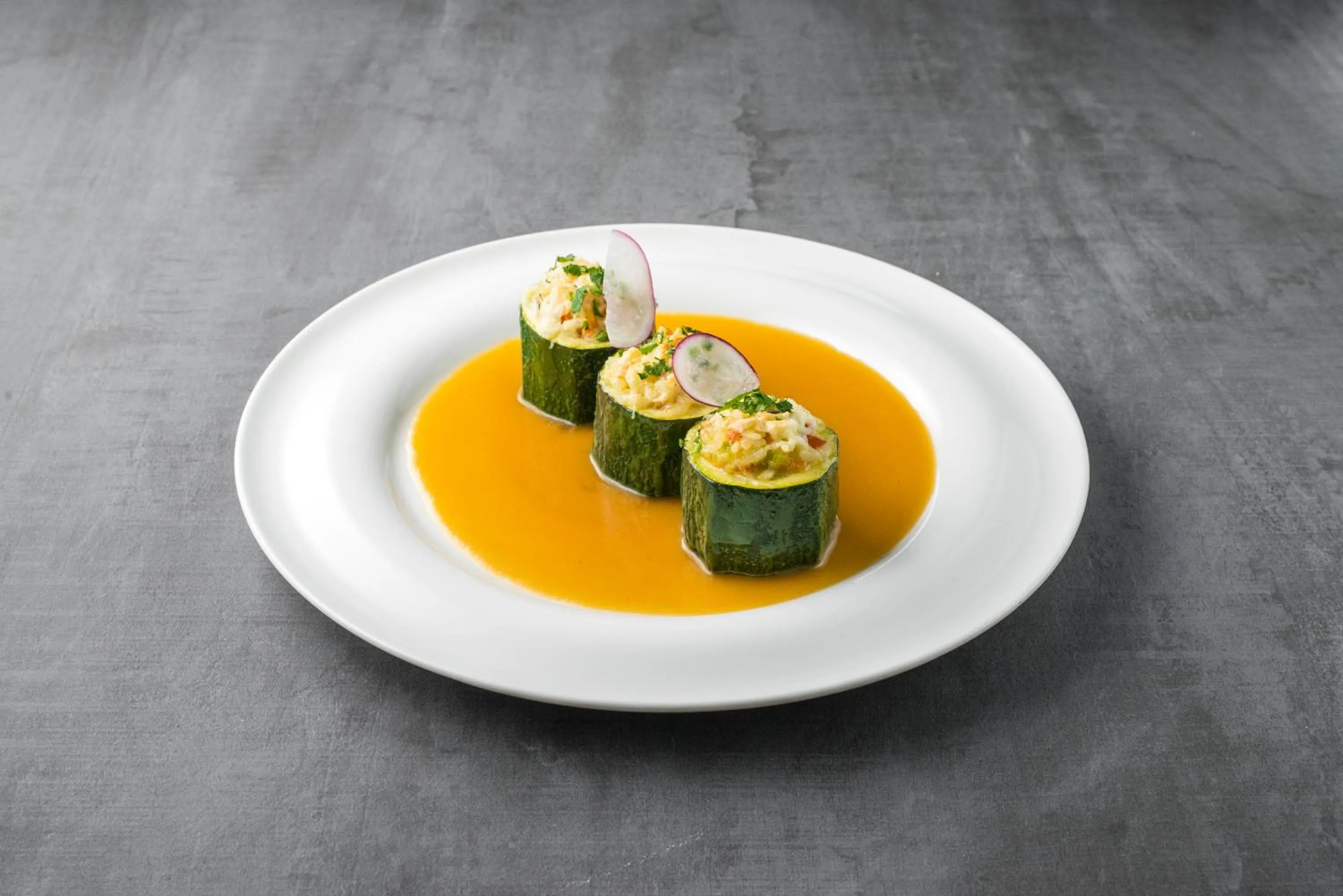 Restaurant/places to eat in Aura Hotel Adults Only