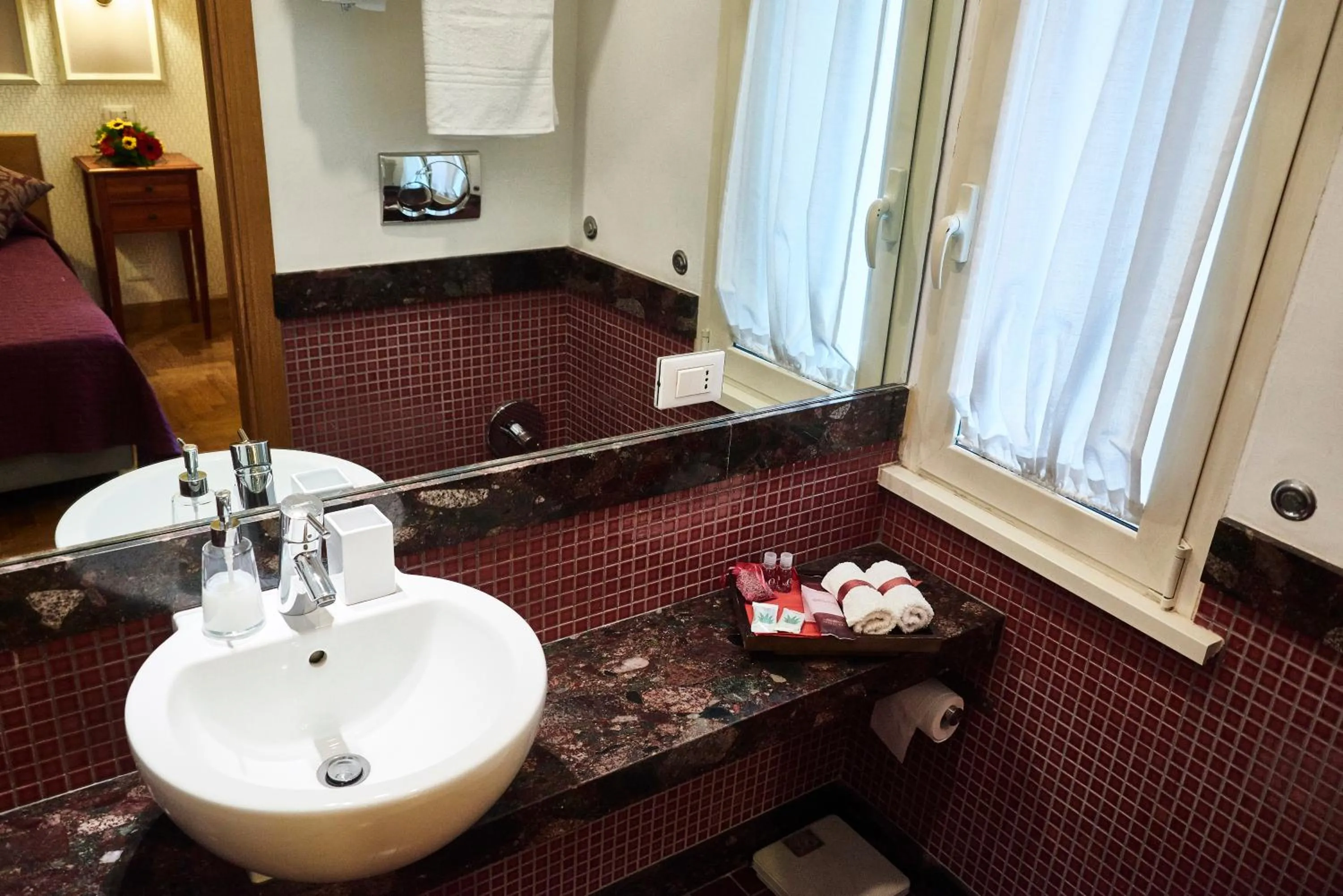 Bathroom in Domus Cavour Guest house