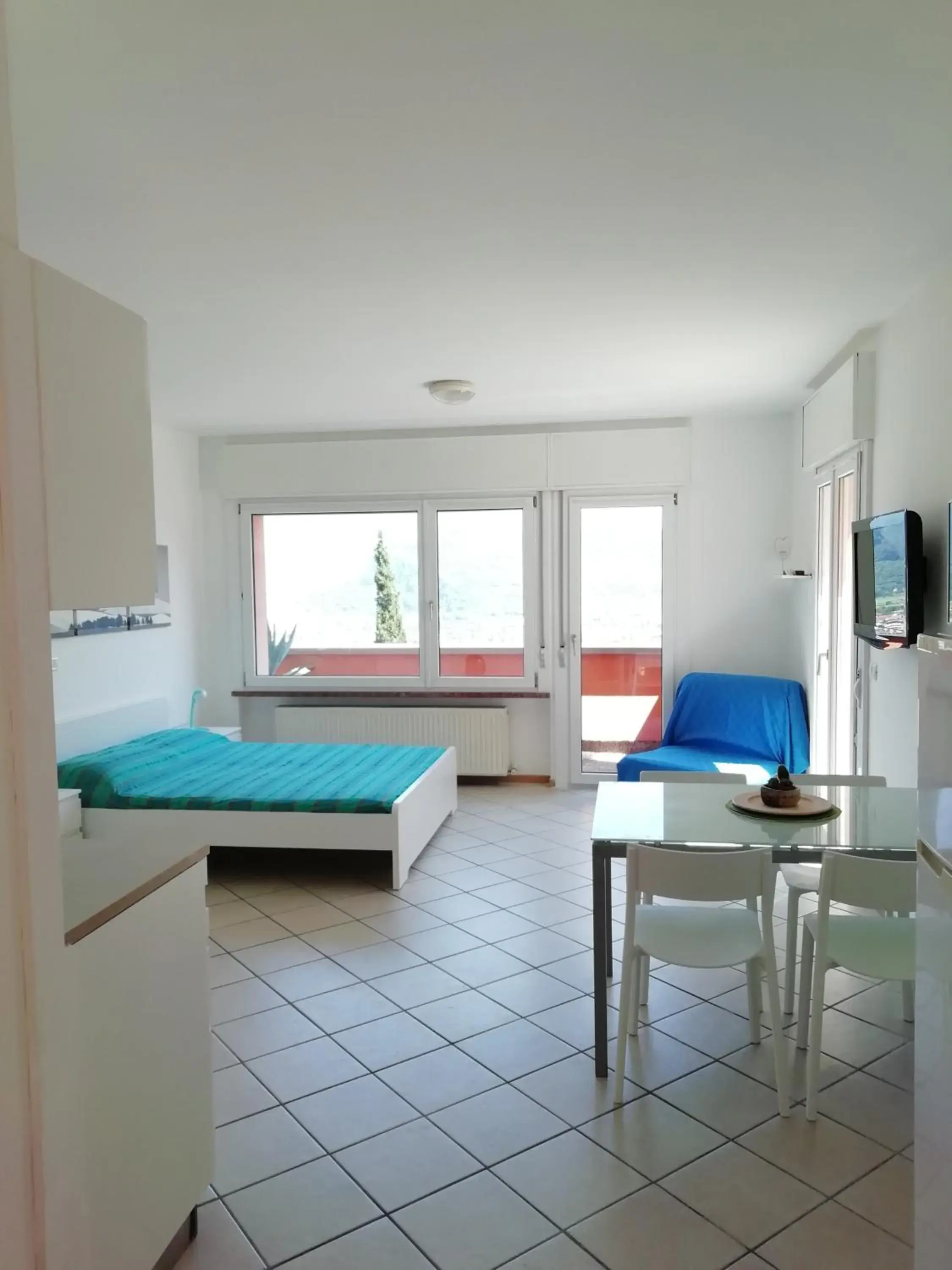Apartment with Lake View in LAKE & CASTLE VIEW apartment Apartment with Lake View in LAKE & CASTLE VIEW apartment