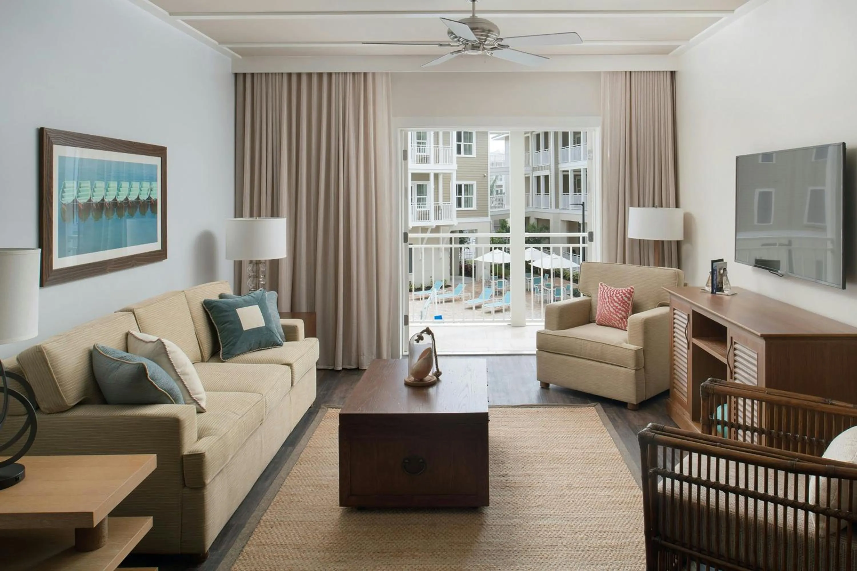 Living room in Waterline Villas & Marina, Autograph Collection