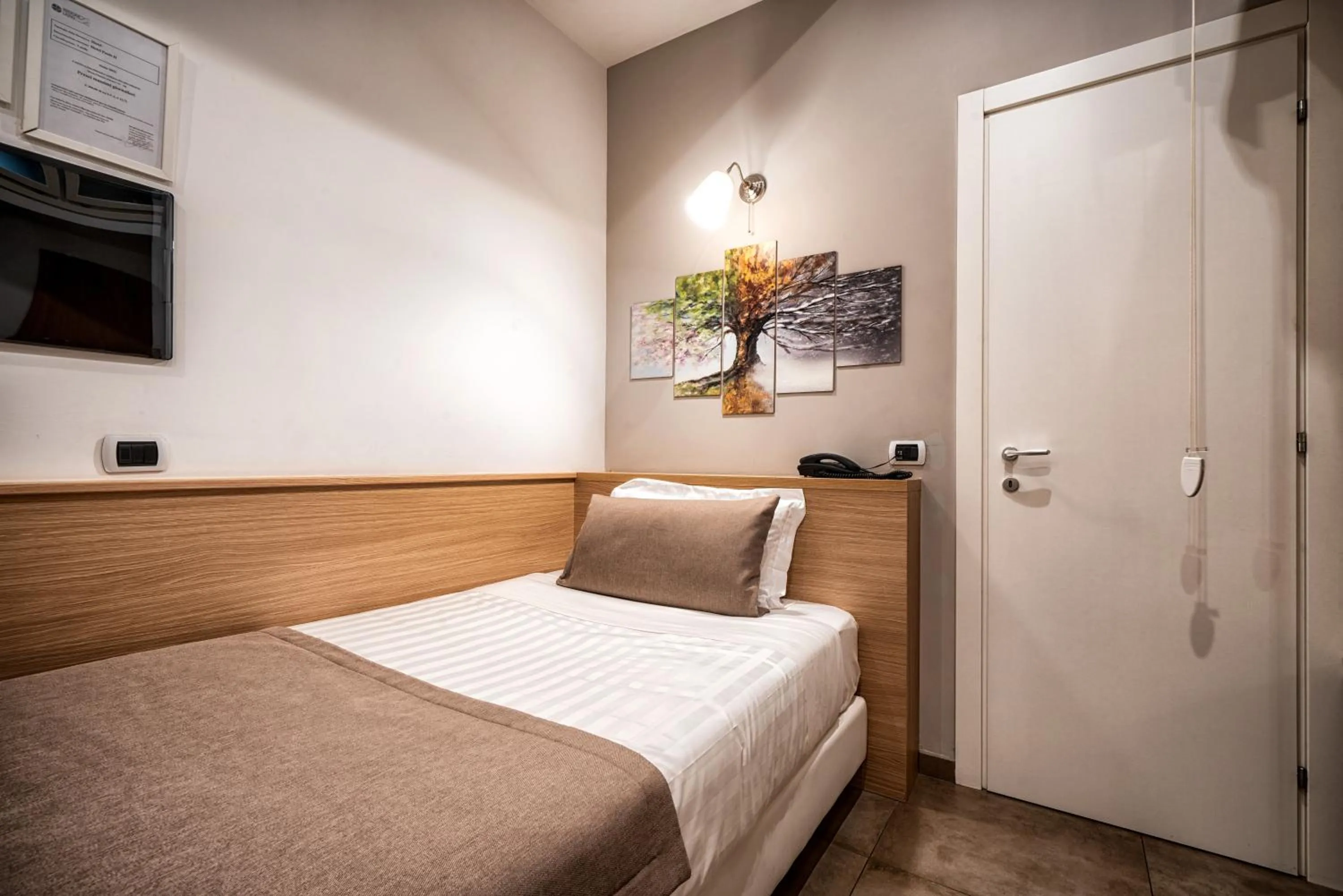 Bed in Hotel Paolo II