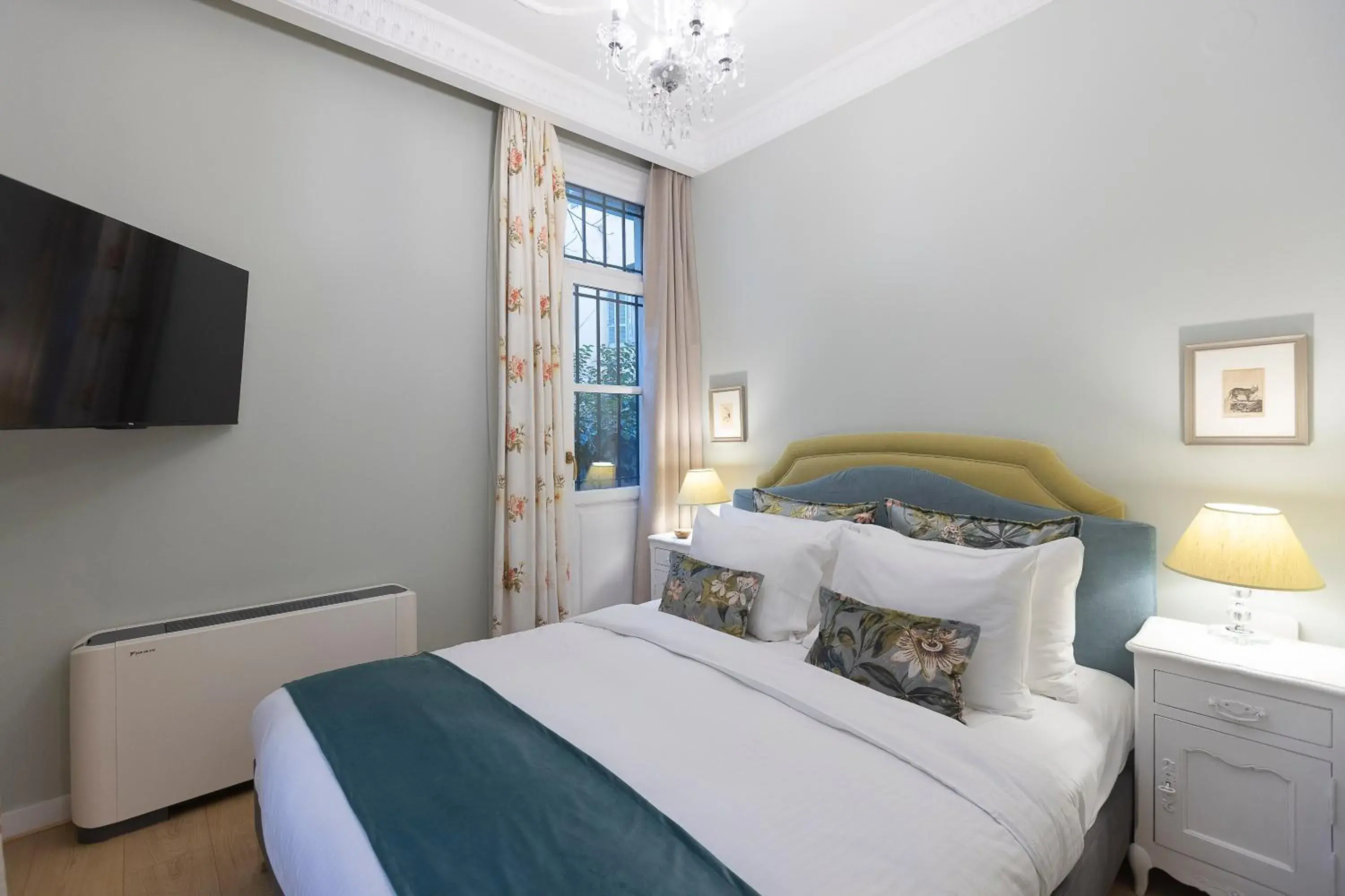 Bed in Gatto Perso Luxury Studios And Apartments Bed in Gatto Perso Luxury Studios And Apartments