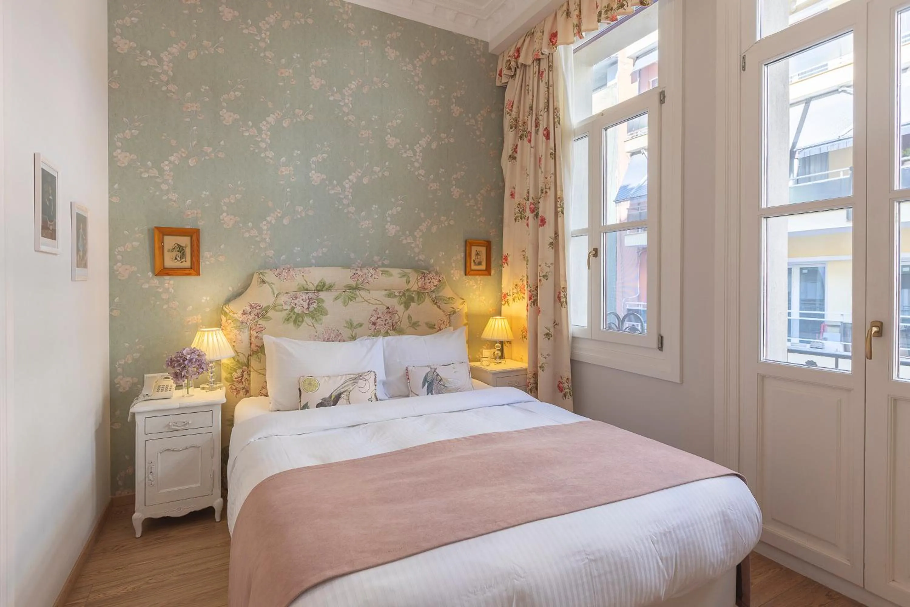 Bed in Gatto Perso Luxury Studios And Apartments