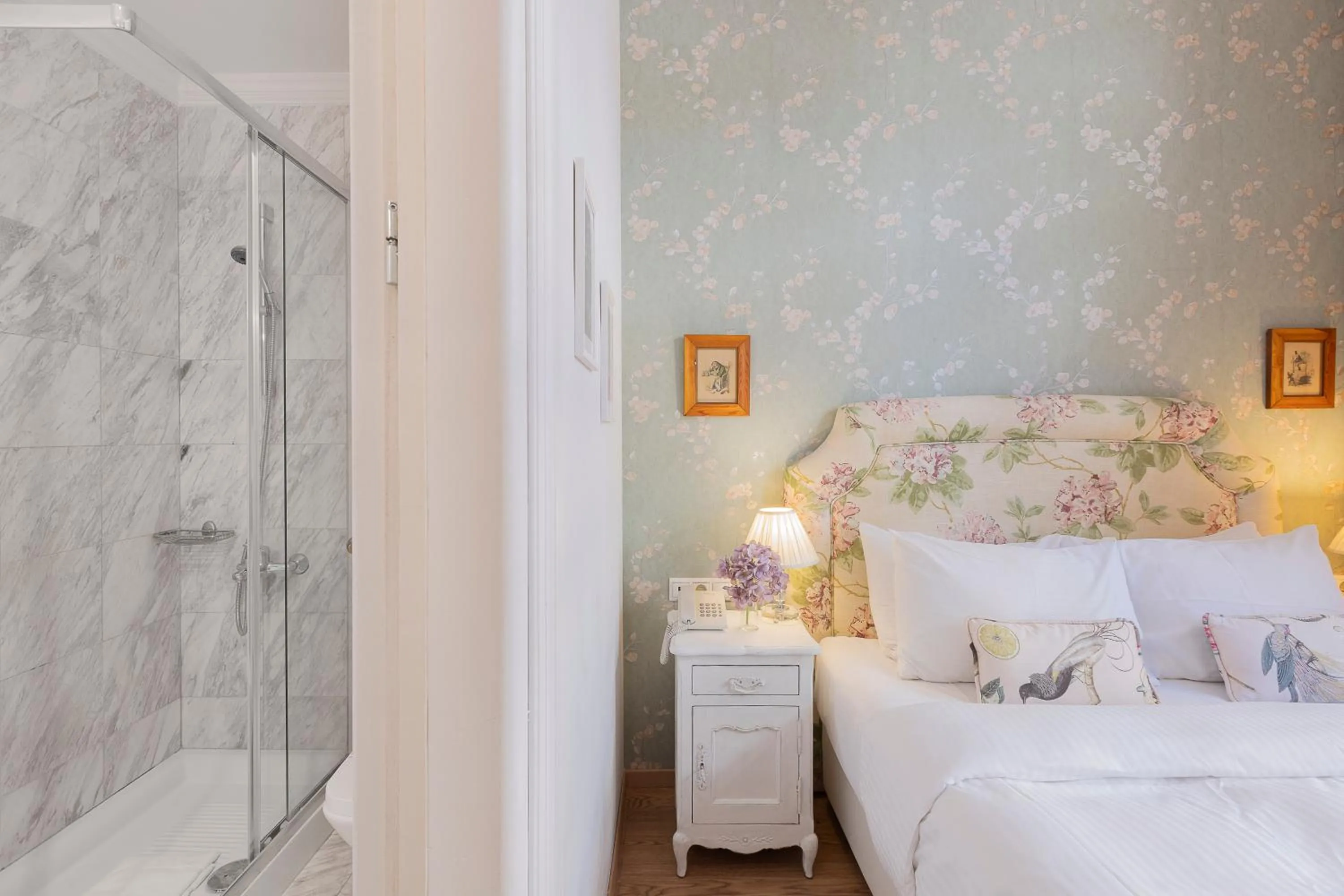 Bed in Gatto Perso Luxury Studios And Apartments