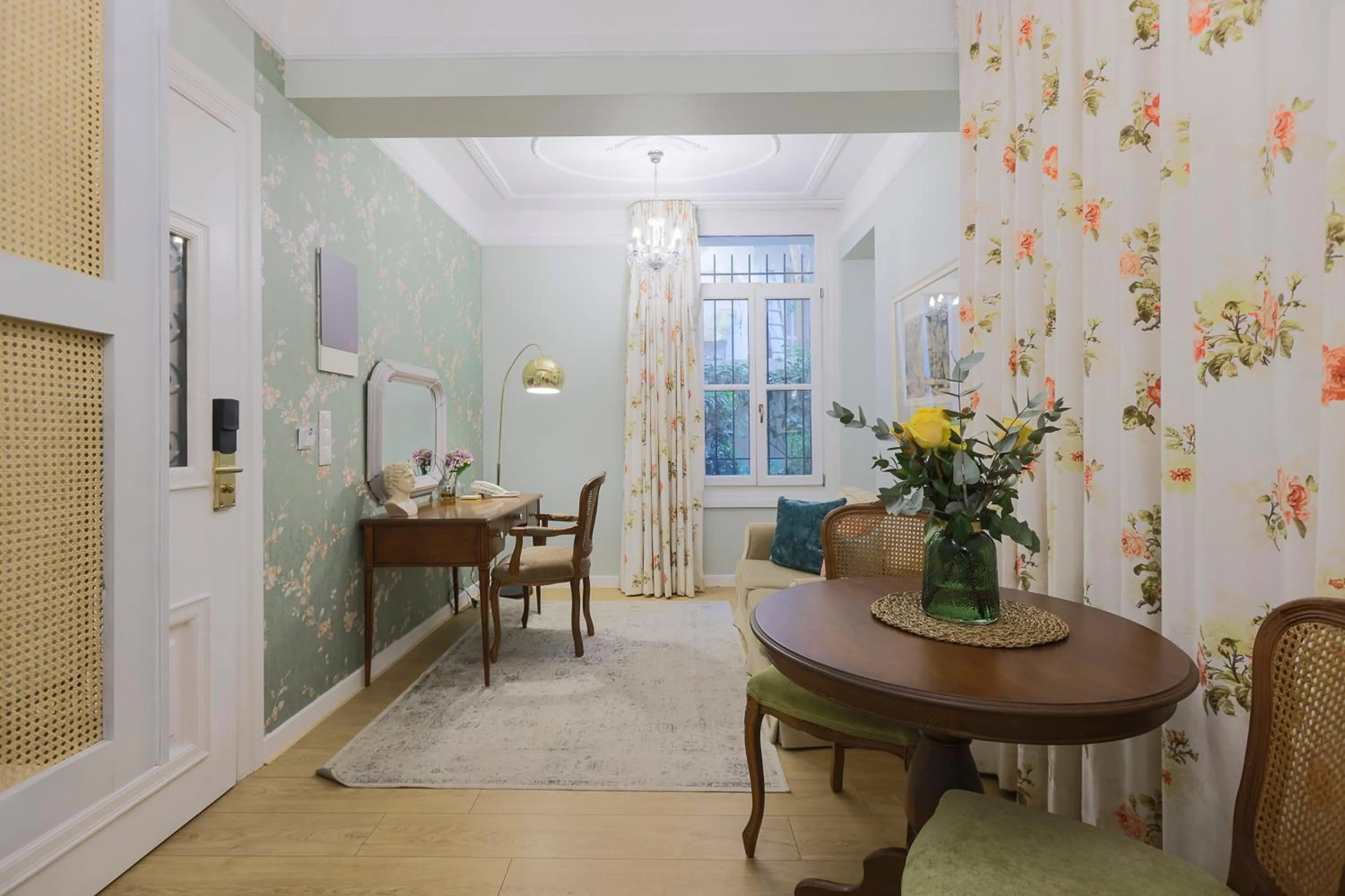 Gatto Perso Luxury Studios And Apartments