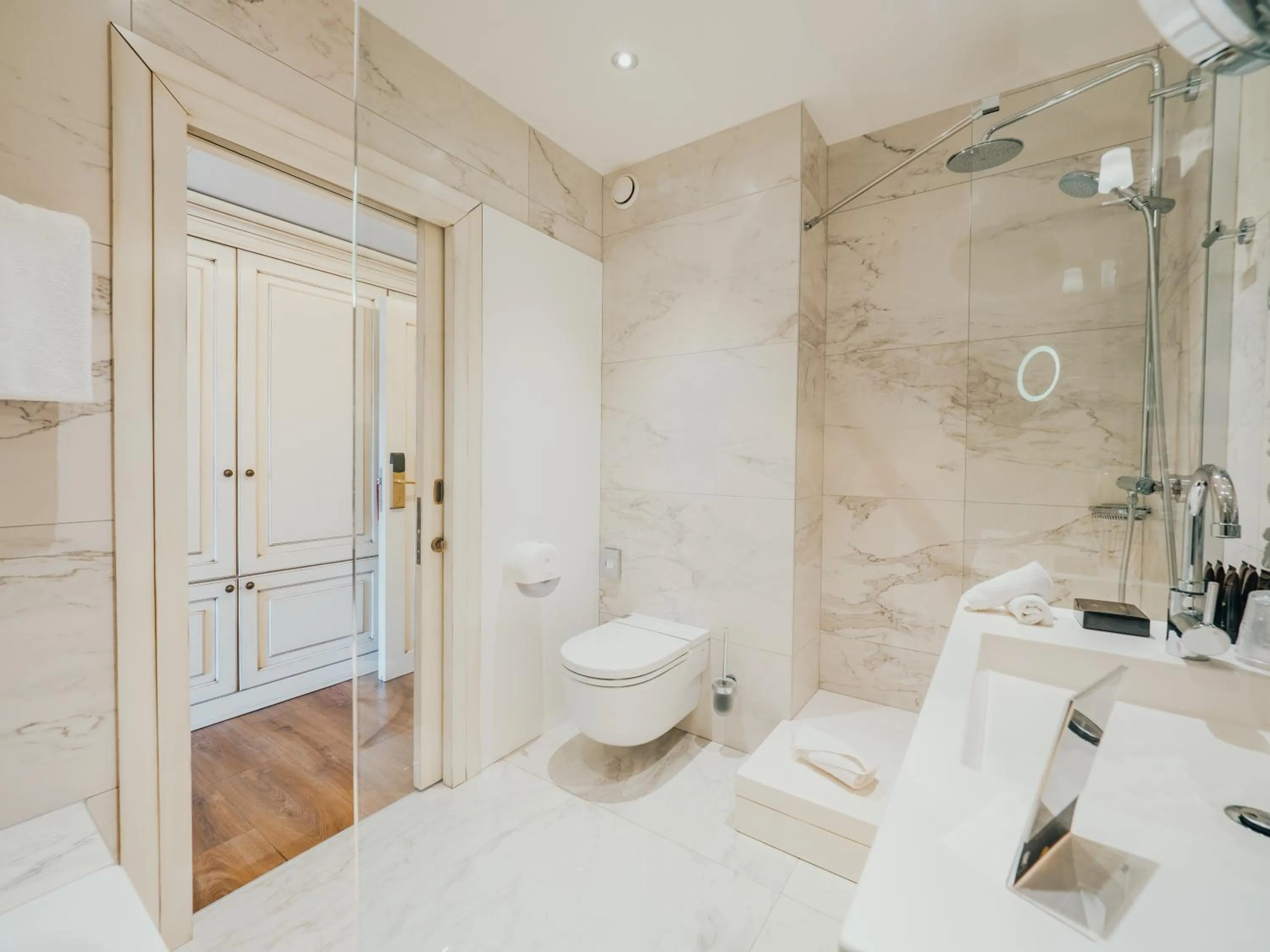 Bathroom in Chateau d'Urspelt