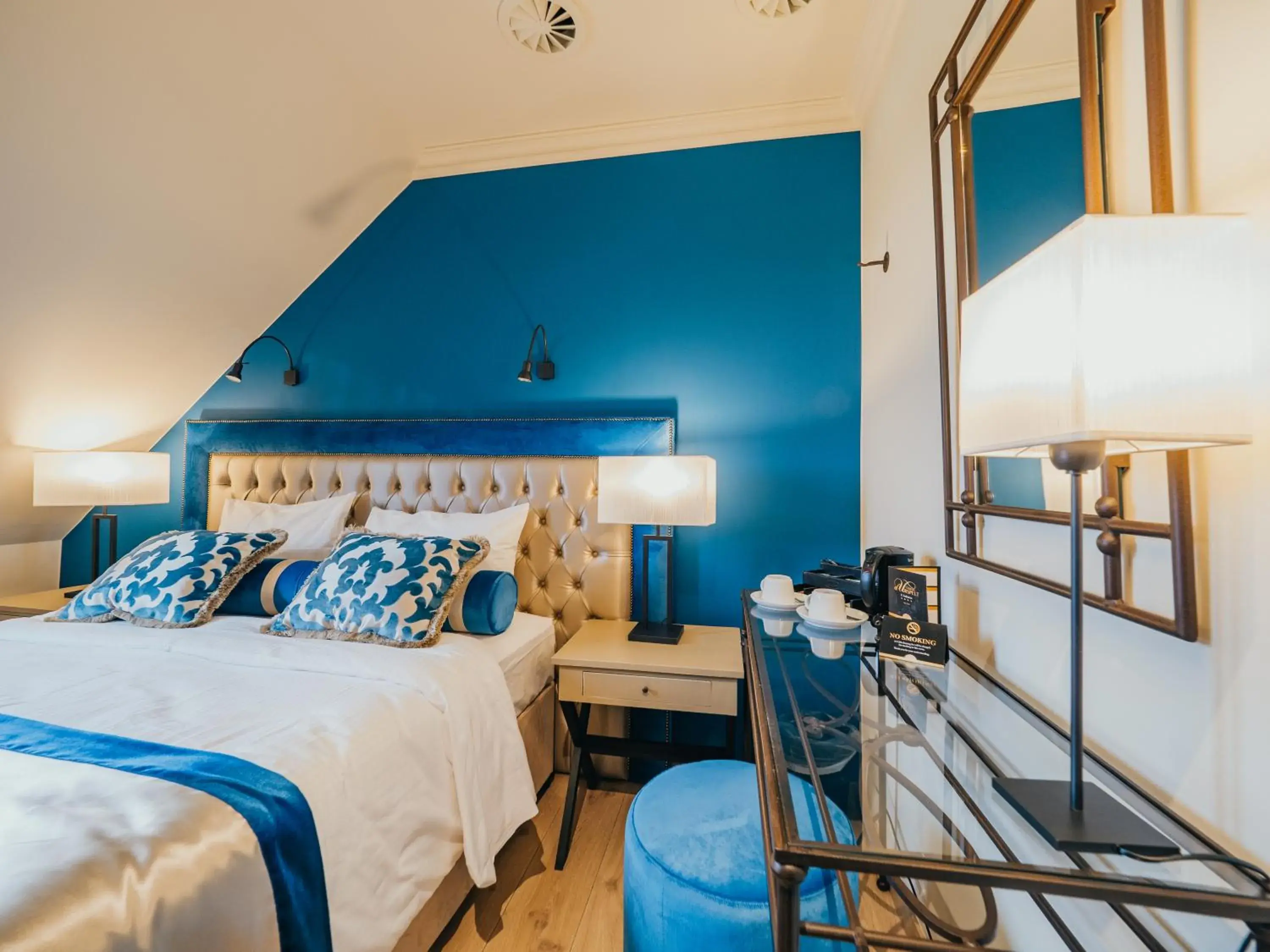 View (from property/room), Bed in Chateau d'Urspelt View (from property/room), Bed in Chateau d'Urspelt