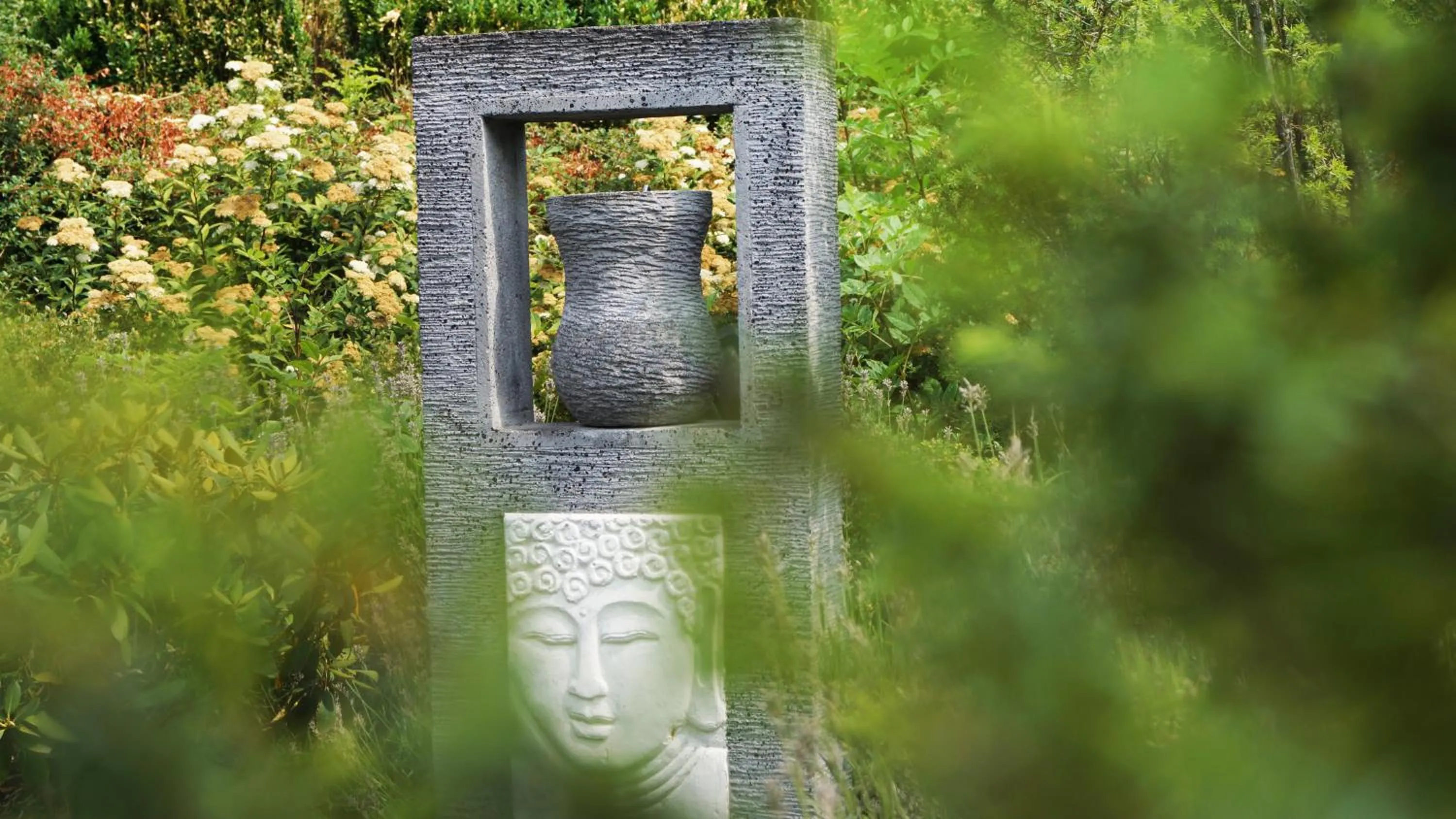 Garden in Hotel Olivier