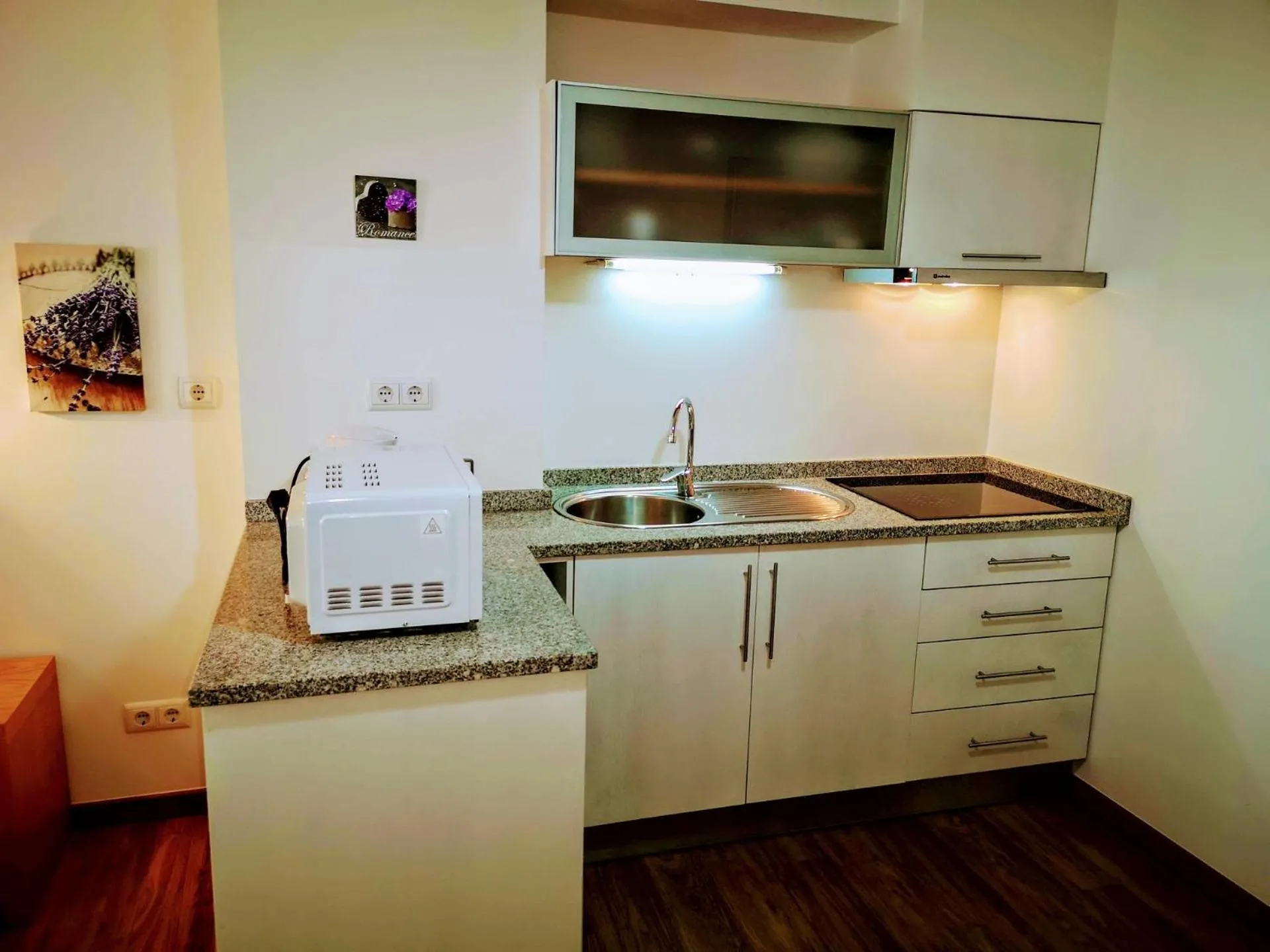 Kitchen or kitchenette in Casa dos Avós Apartments