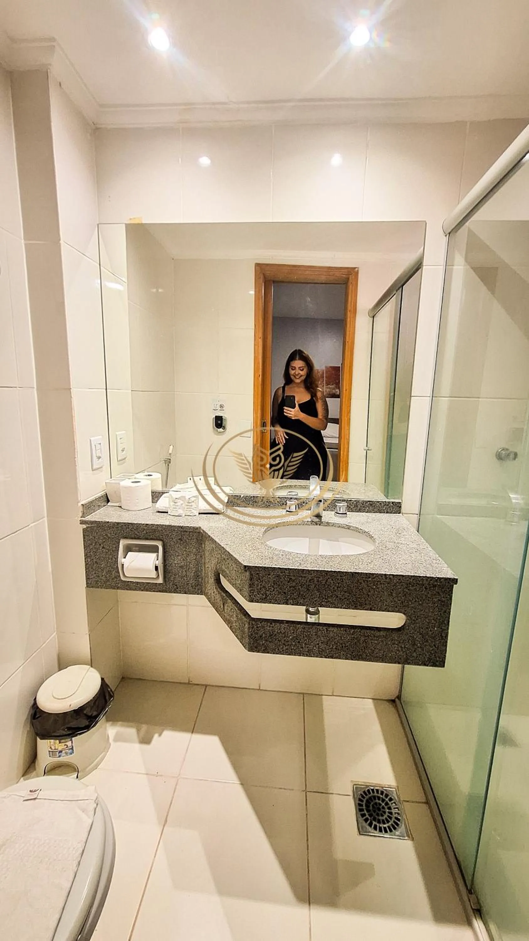 Shower in Coruja Imob - Flat Crystal Place