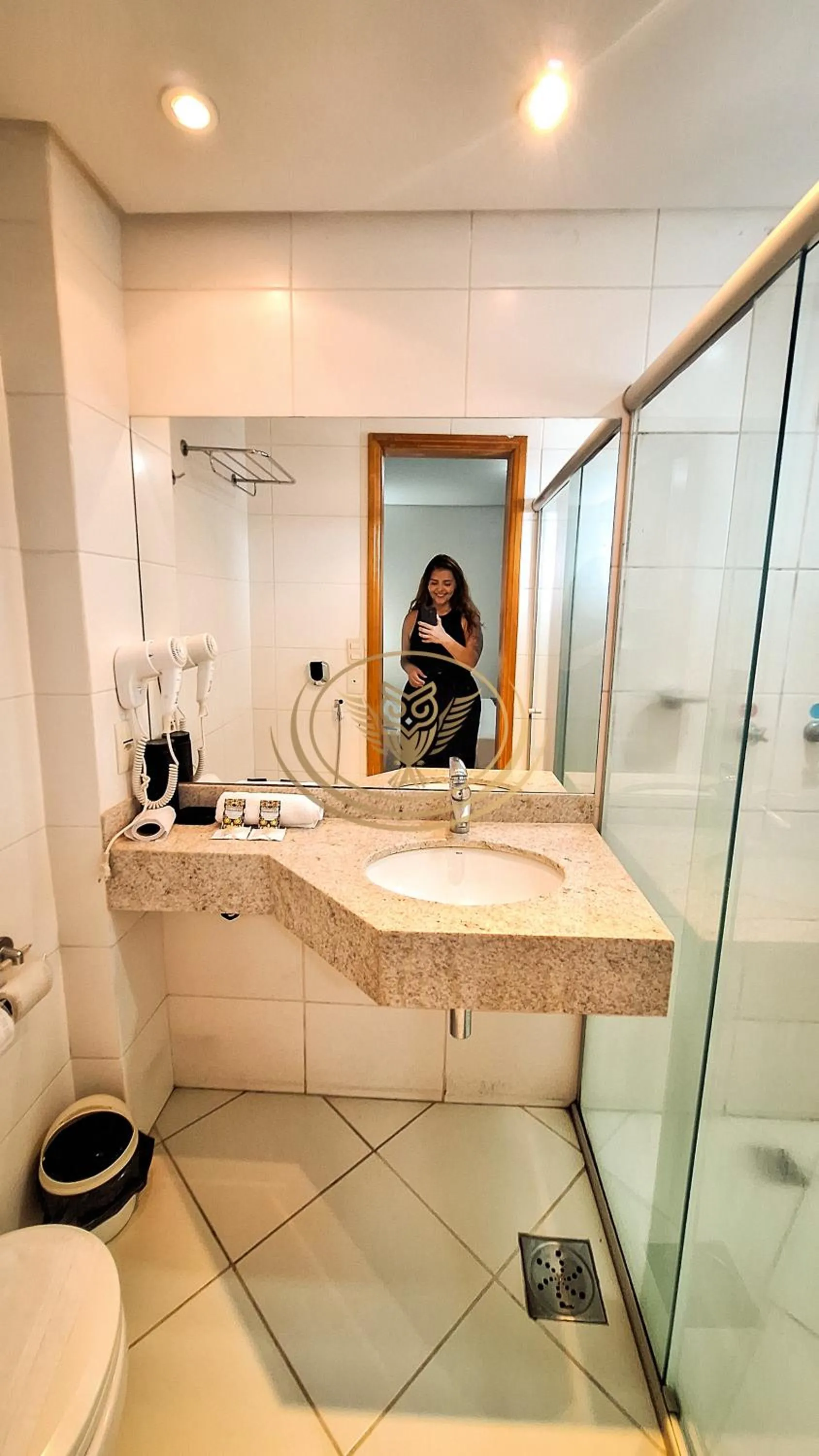 Shower in Coruja Imob - Flat Crystal Place