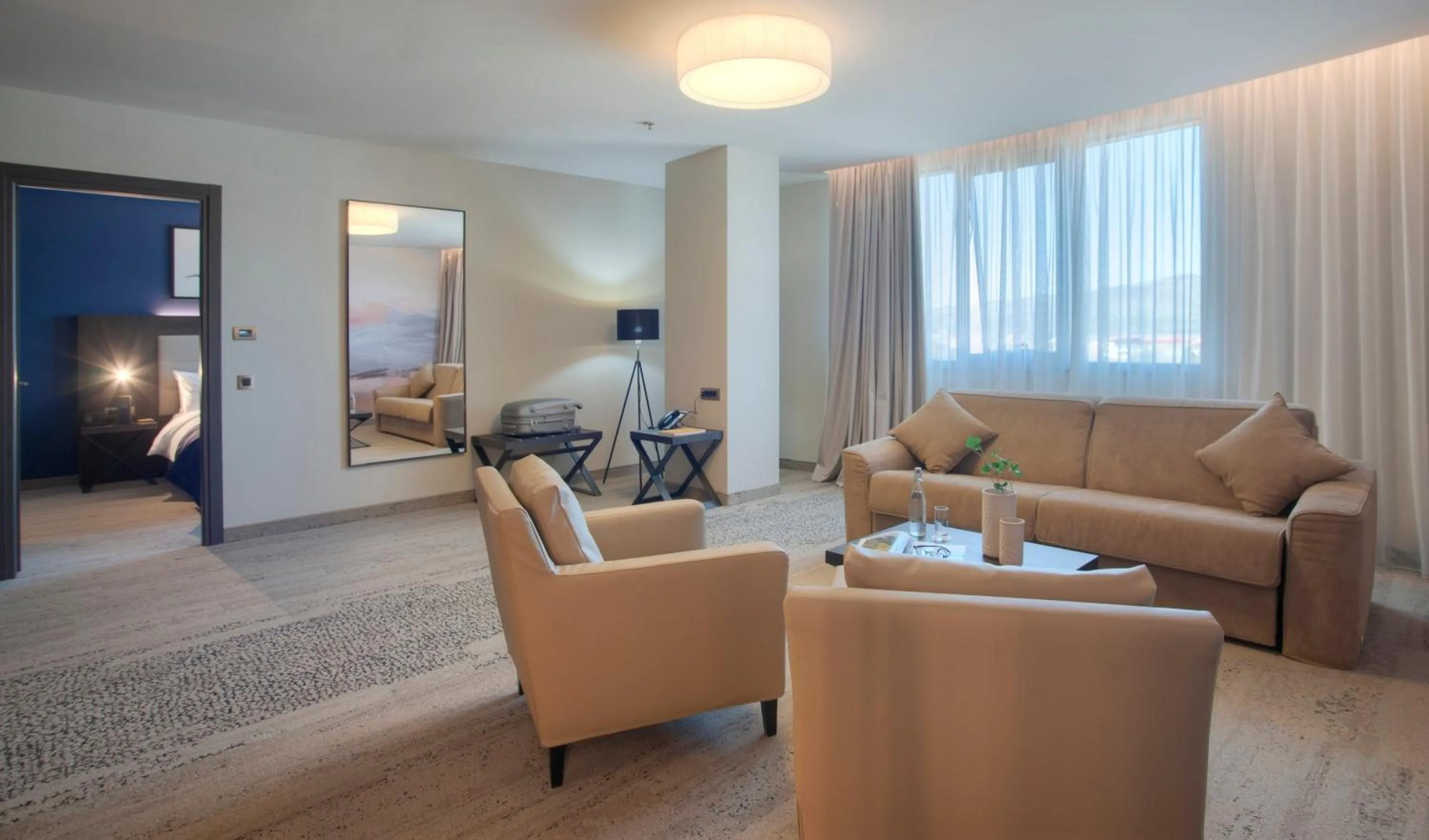 Photo of the whole room in voco - Podgorica by IHG