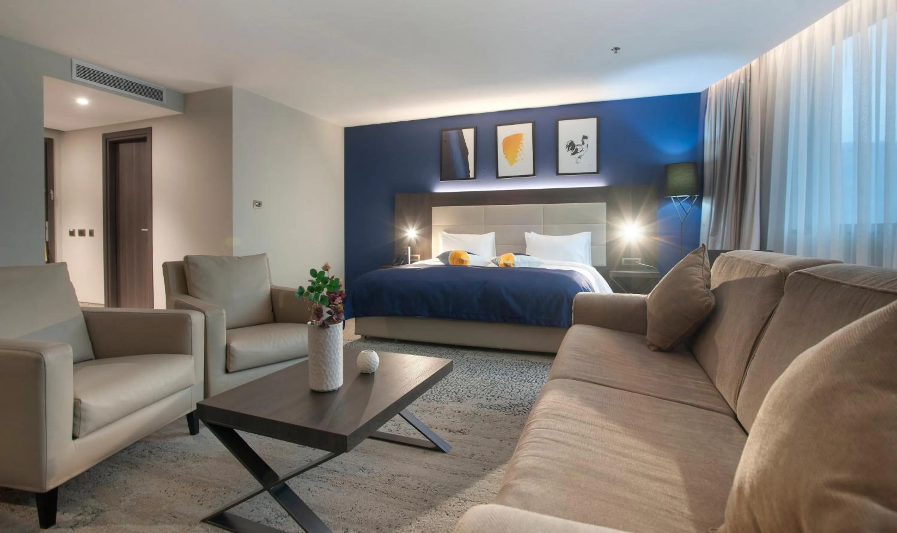 Photo of the whole room, Bed in voco - Podgorica by IHG