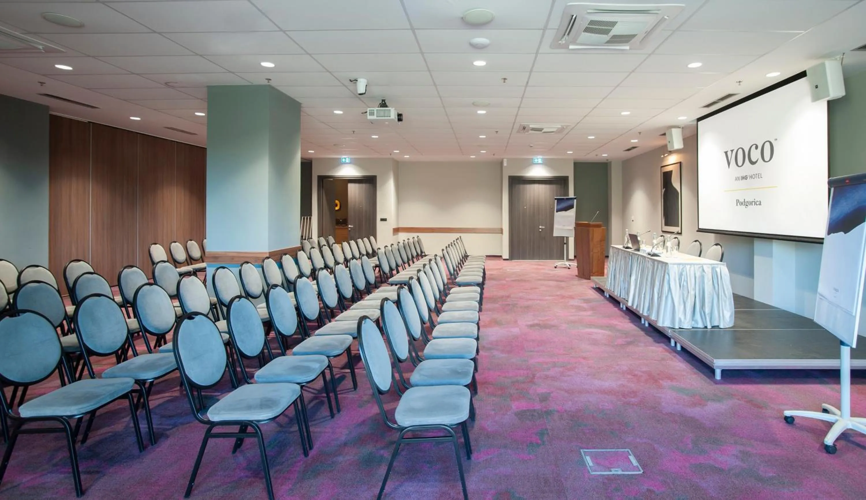 Meeting/conference room in voco - Podgorica by IHG