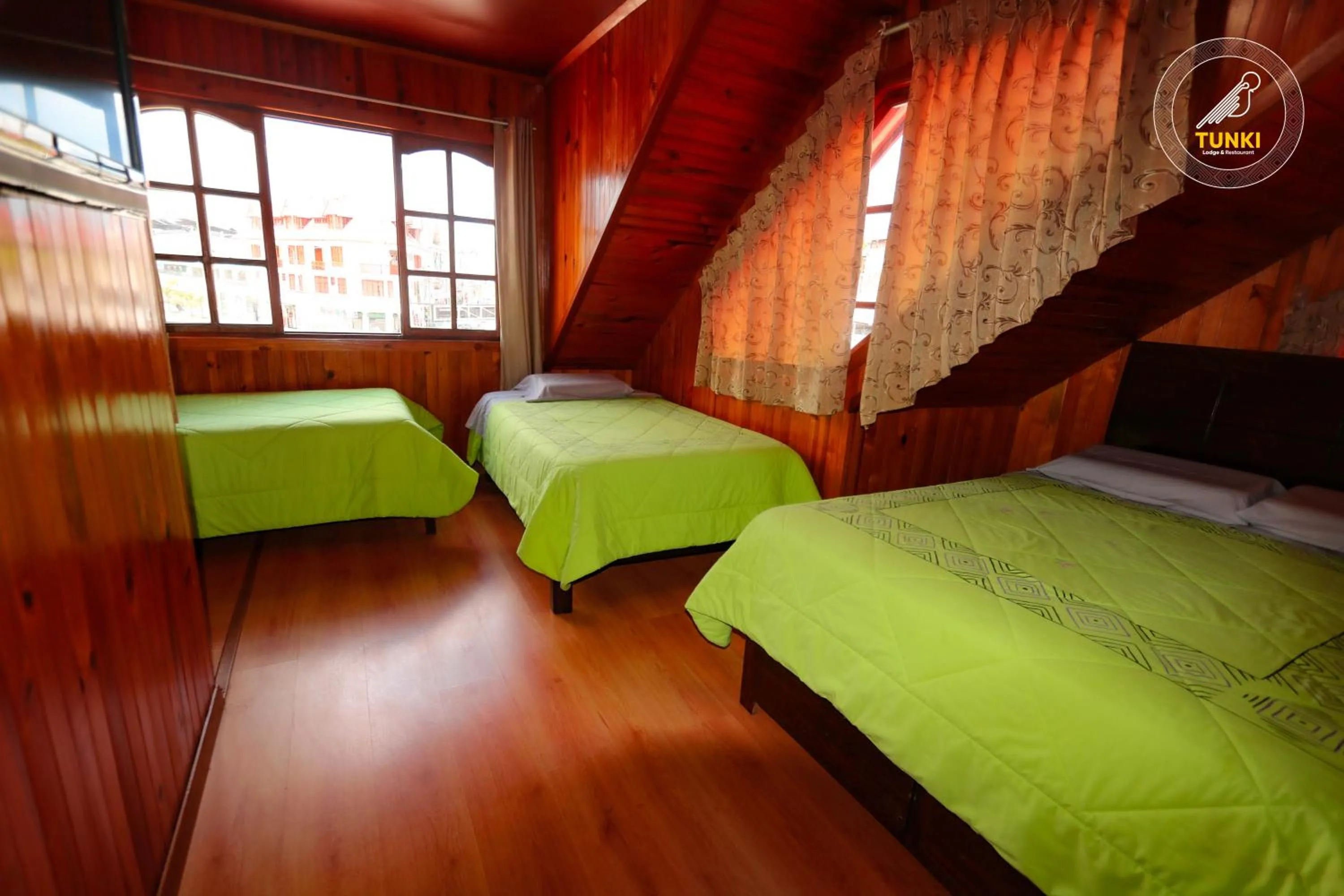 Bed in Tunki Lodge - Tours, Cabañas y Sauna