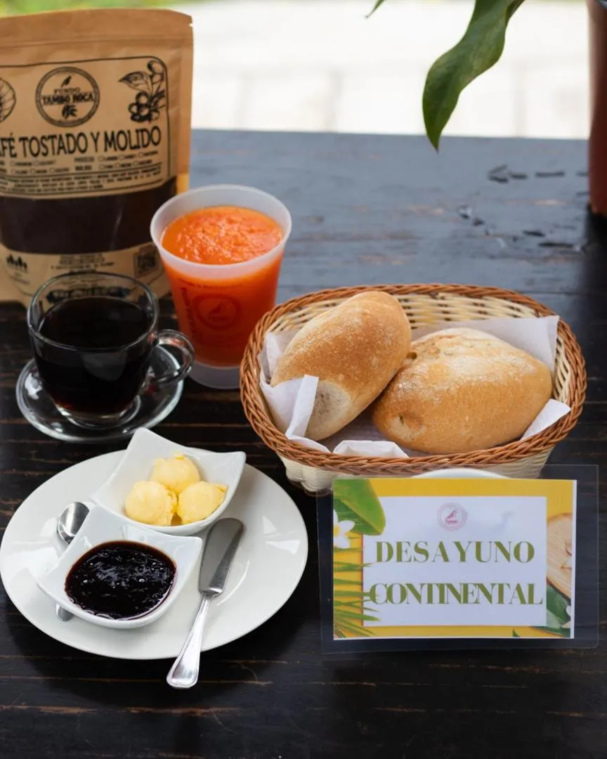 Food and drinks in Tunki Lodge - Tours, Cabañas y Sauna