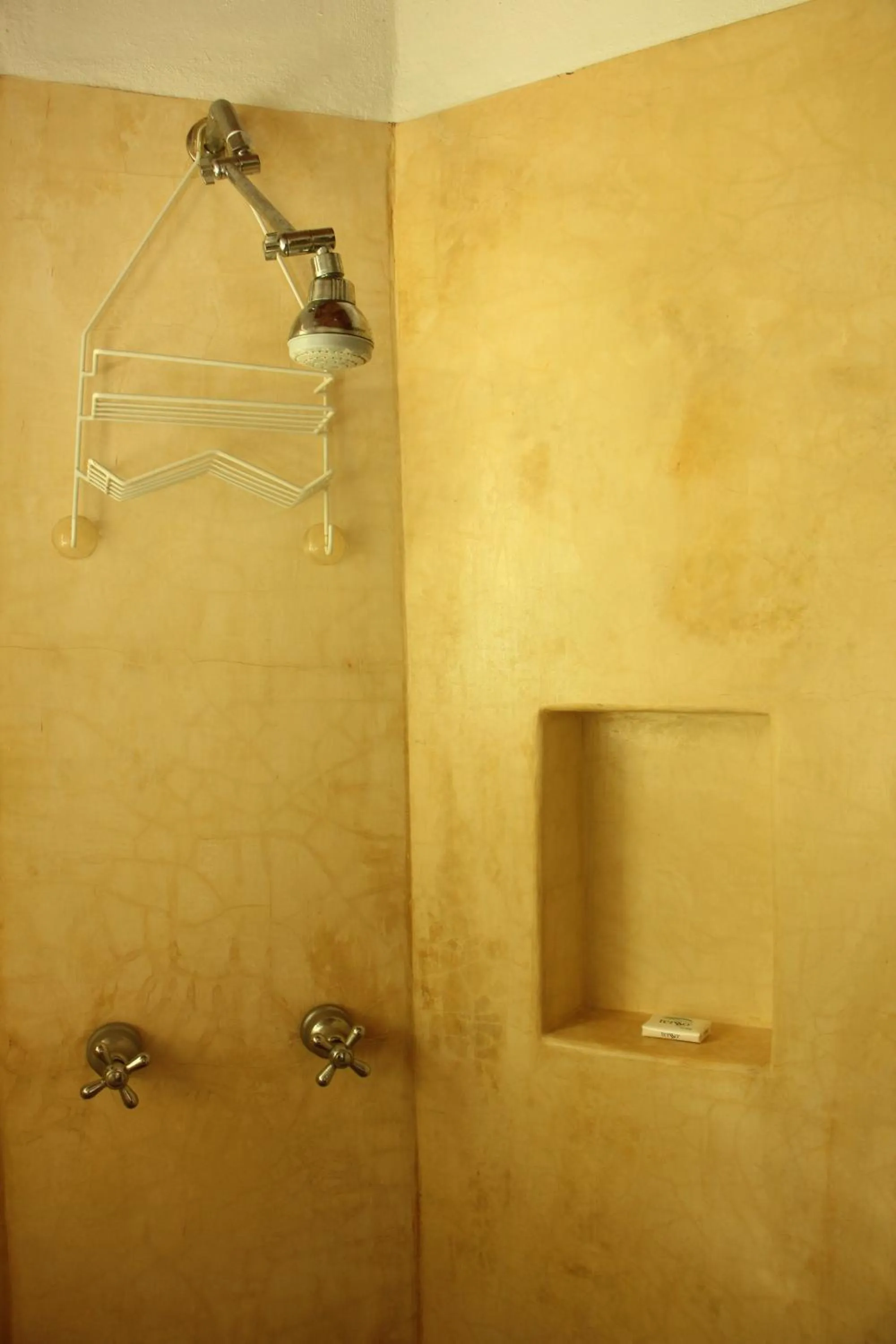 Shower in Casa Del Sol