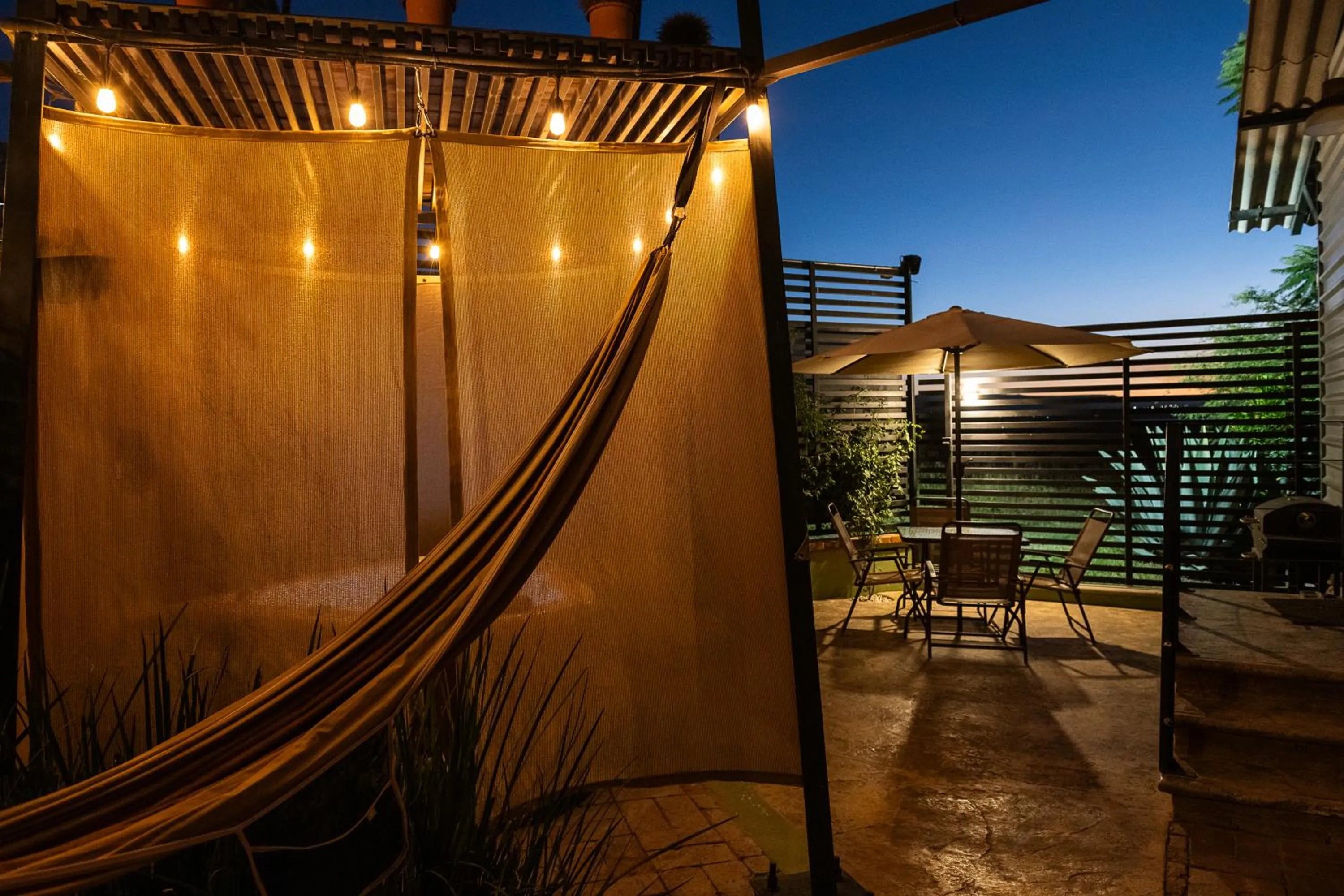 Patio in Mesa Verde by Rotamundos