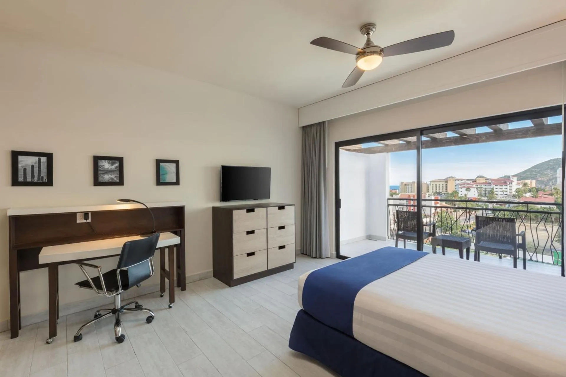 Bed in Medano Hotel and Spa