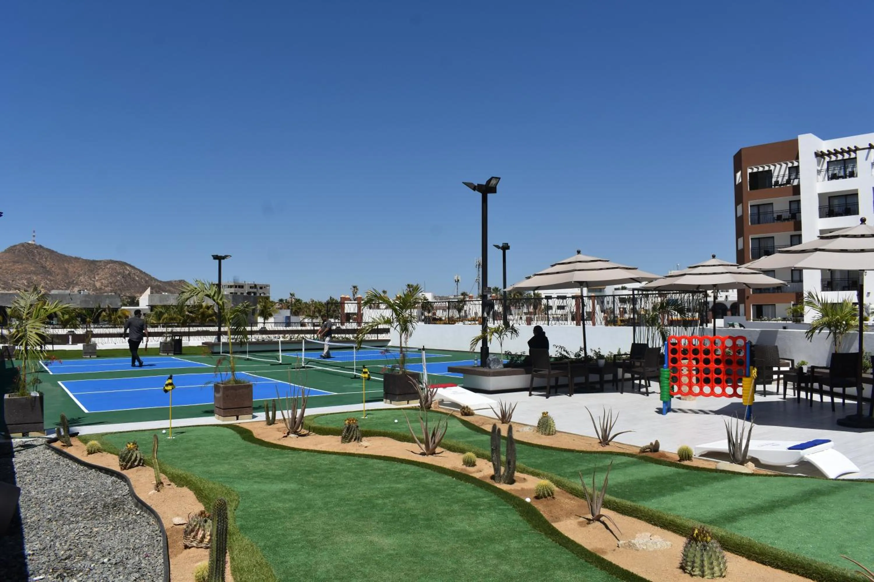 Minigolf in Medano Hotel and Spa