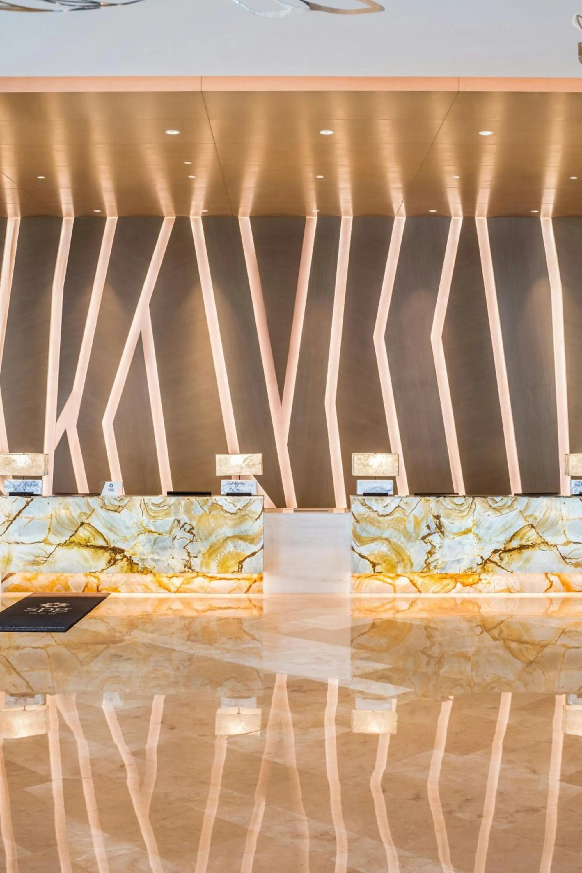 Lobby or reception in Sheraton Qingdao West Coast