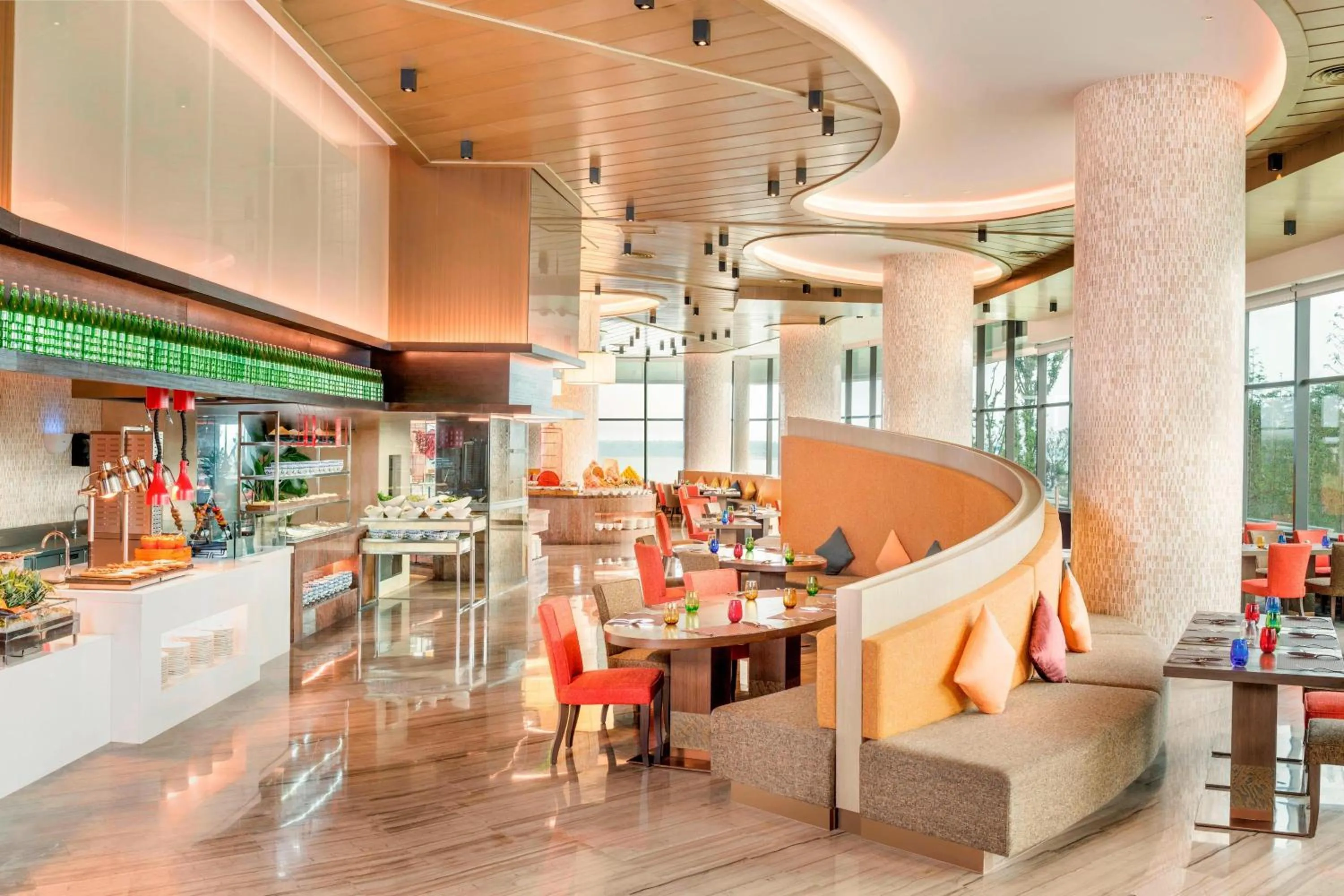 Restaurant/places to eat in Sheraton Qingdao West Coast