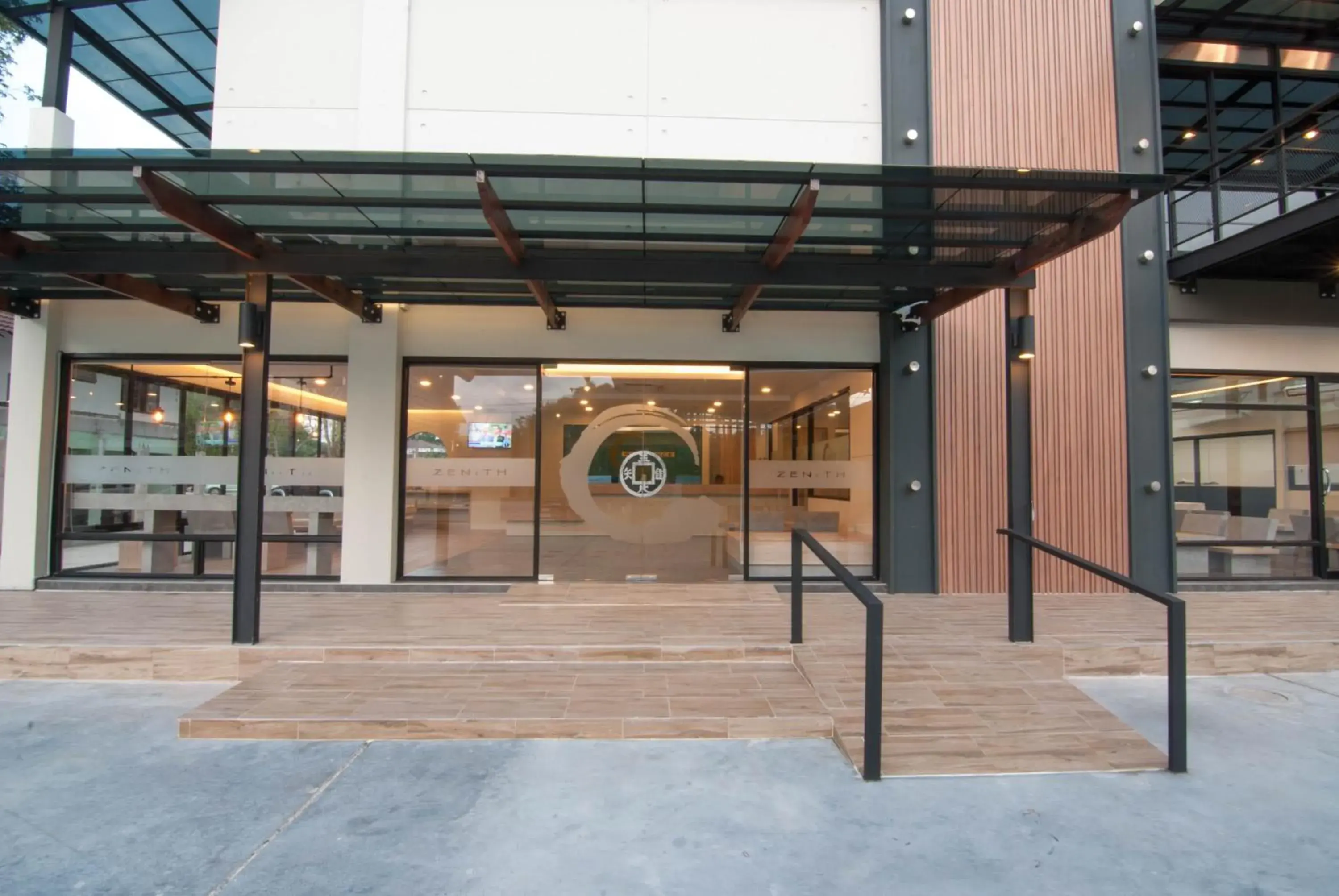 Facade/entrance in The Zenith Residence Hotel Facade/entrance in The Zenith Residence Hotel