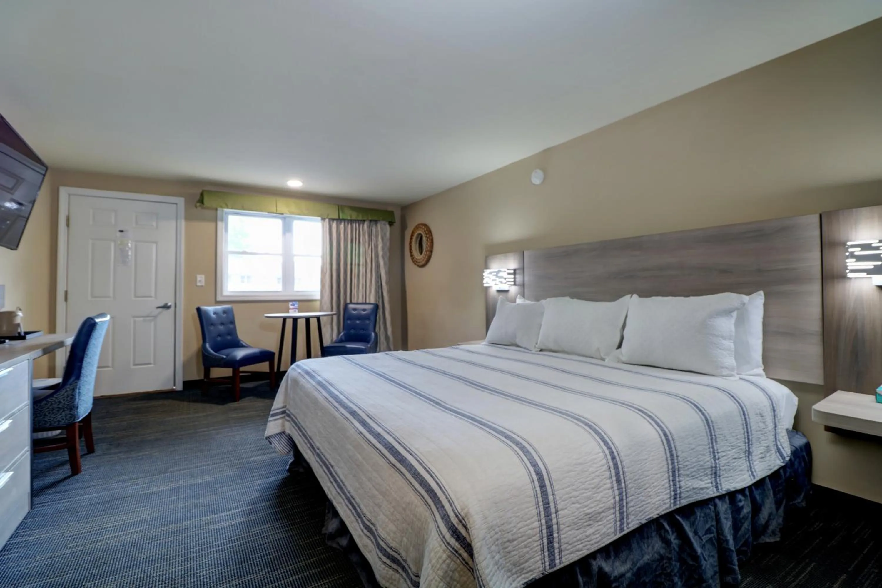 Photo of the whole room, Bed in Wells-Ogunquit Resort Motel & Cottages