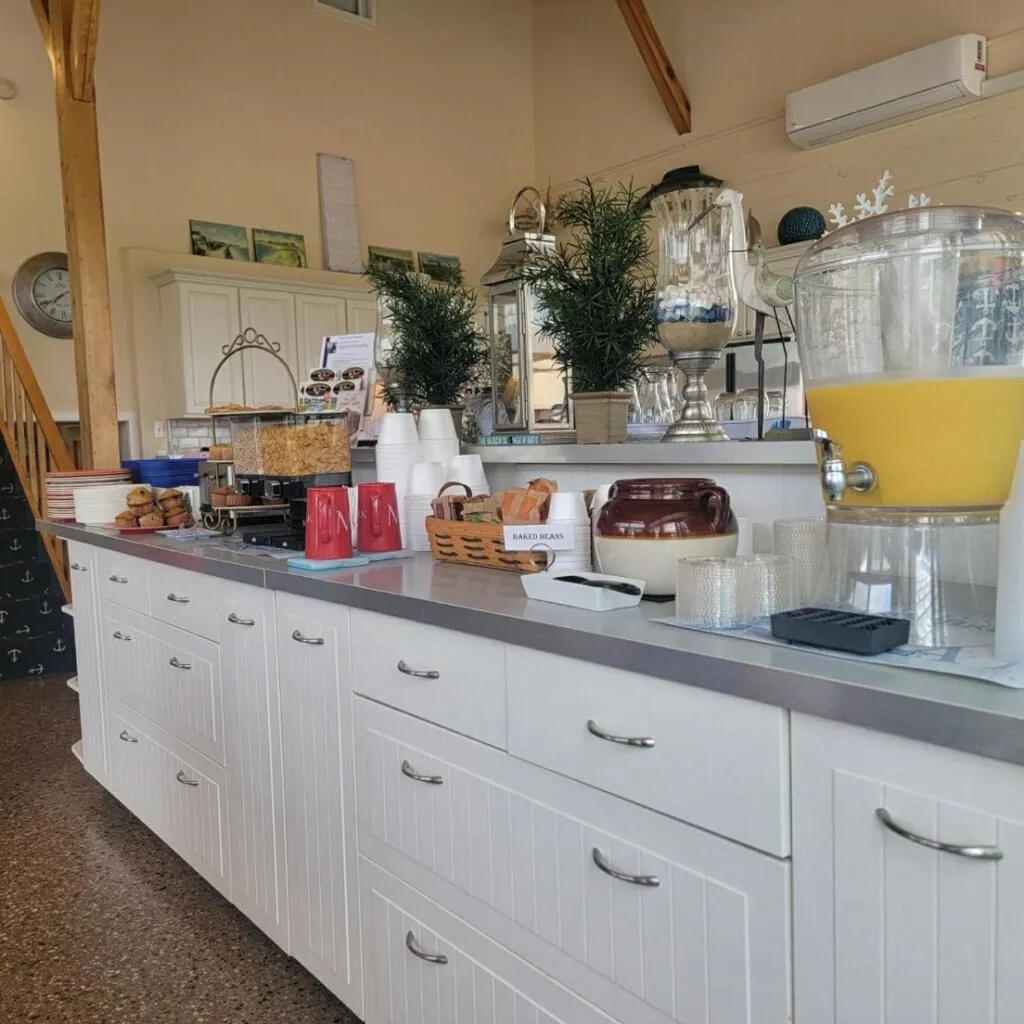 Breakfast in Wells-Ogunquit Resort Motel & Cottages