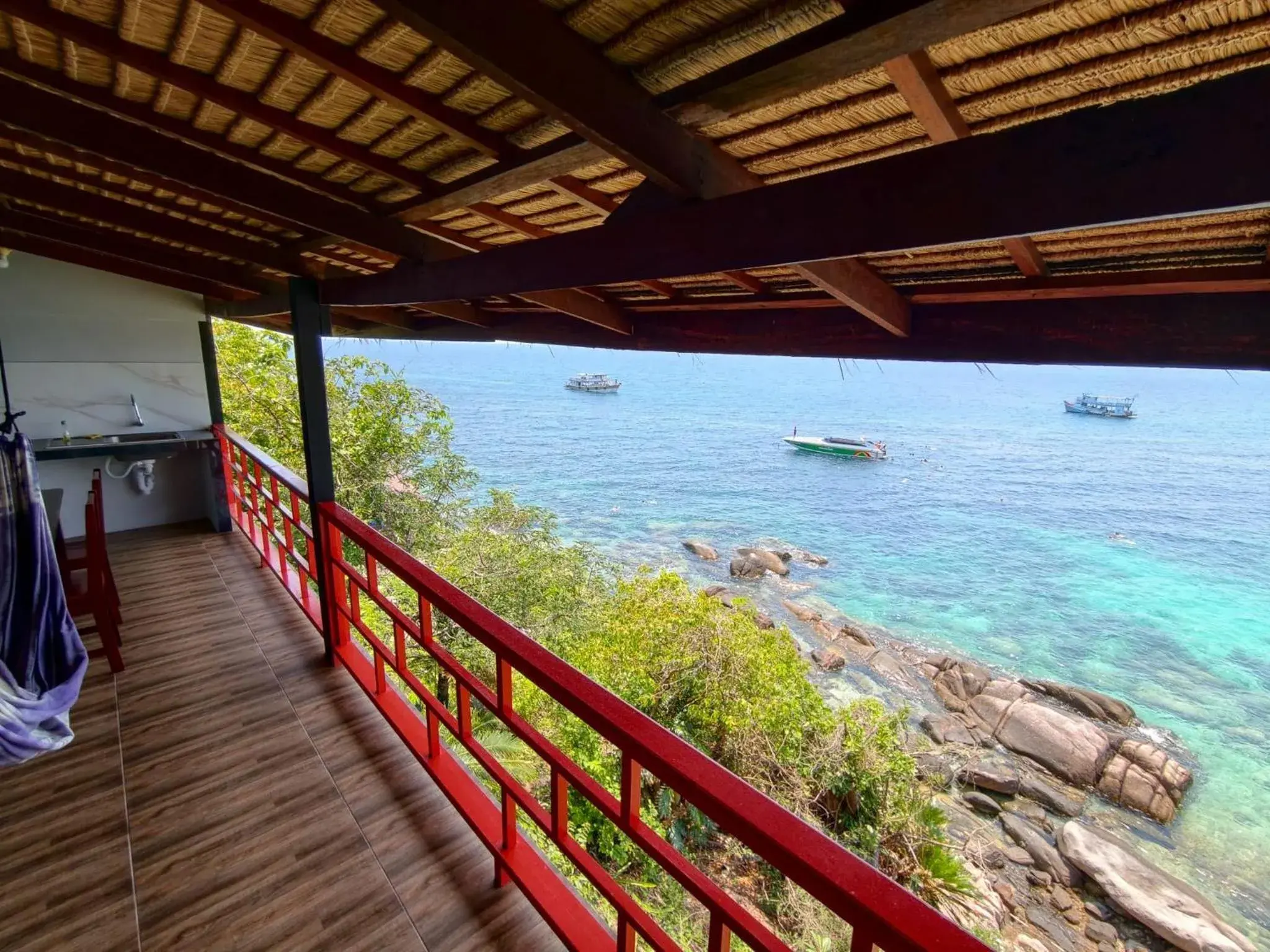 Family Room with Sea View in Tao Thong Villa 2 Family Room with Sea View in Tao Thong Villa 2