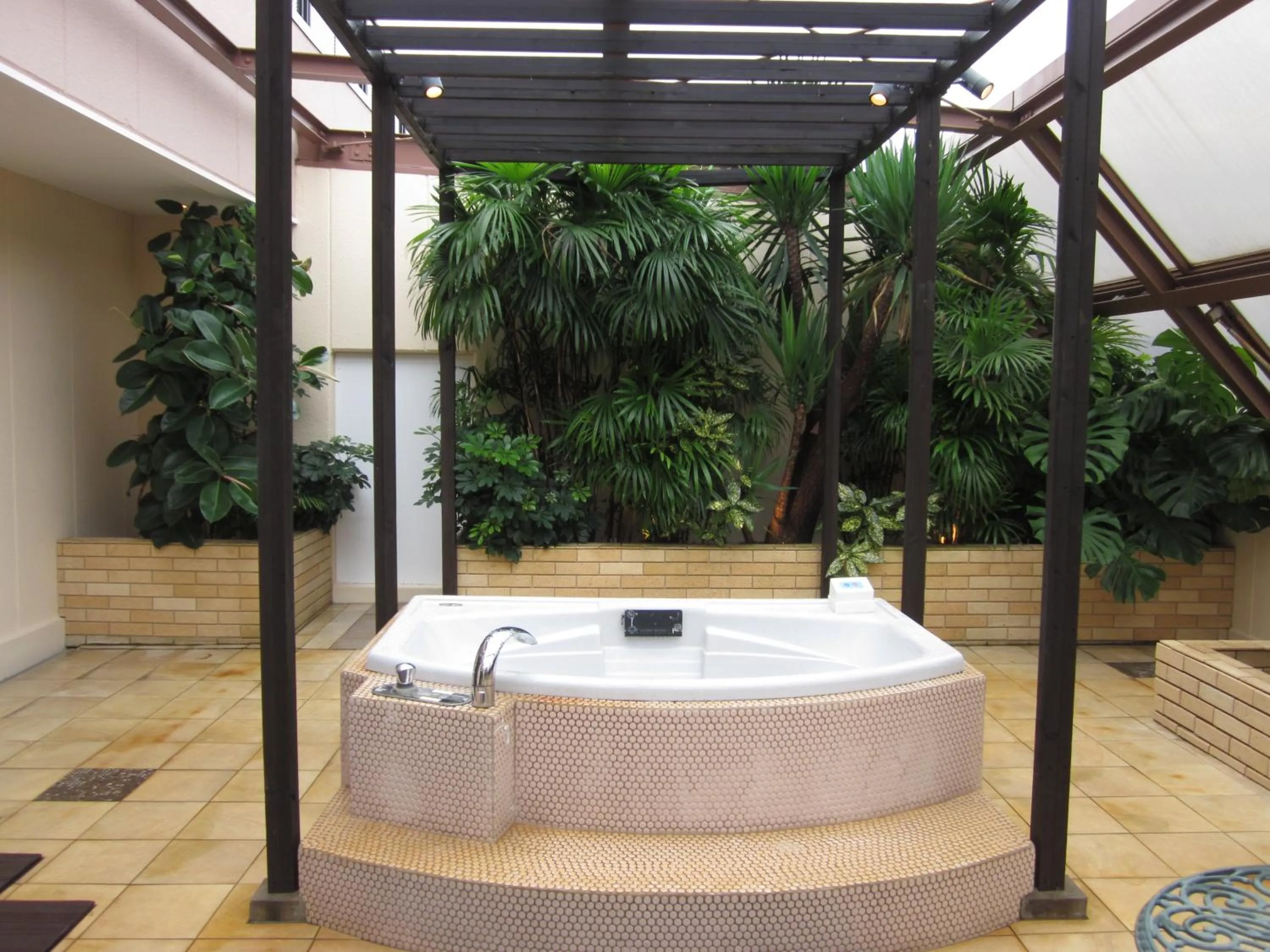 Open Air Bath in Hotel Aura Daito (Adult Only)