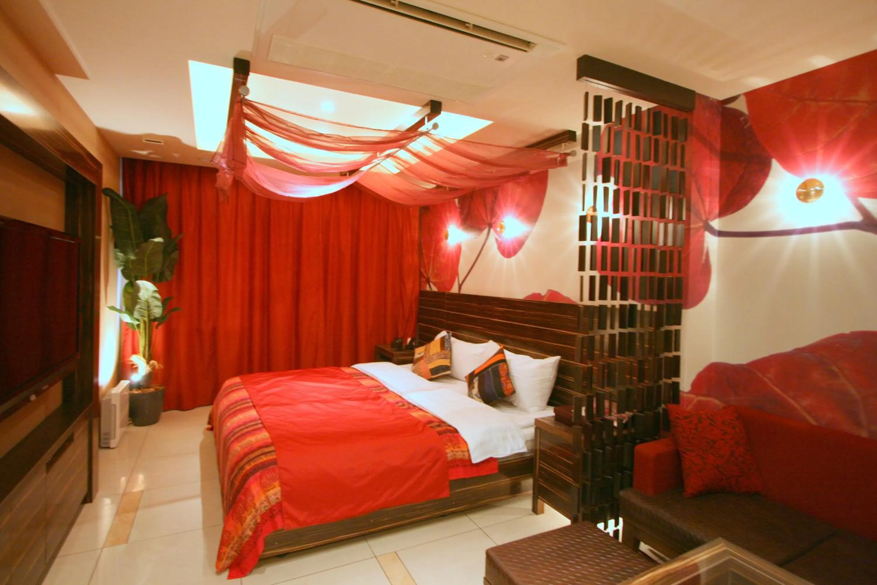 Bedroom, Bed in Hotel Aura Daito (Adult Only)