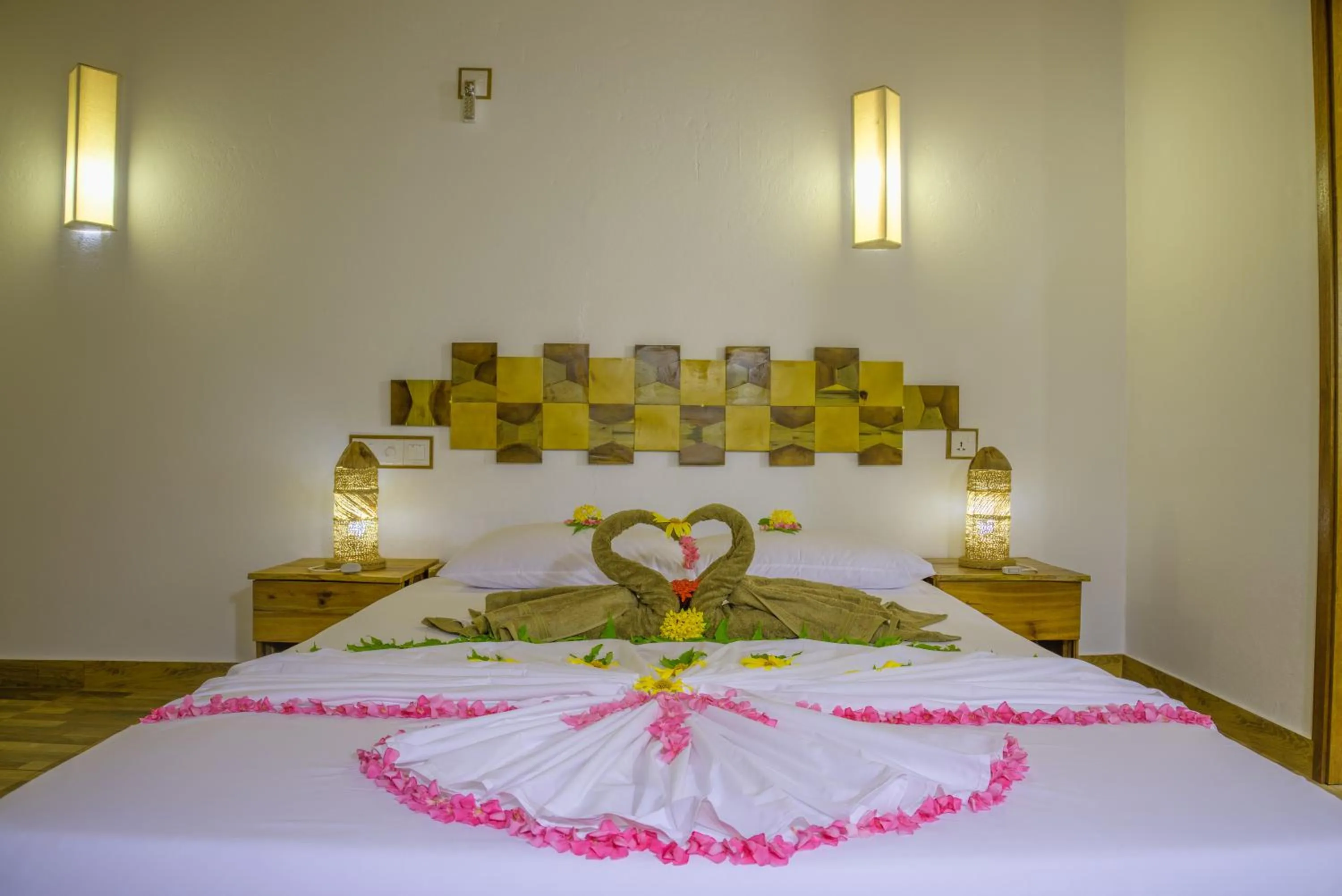Bed in Ameera Maldives