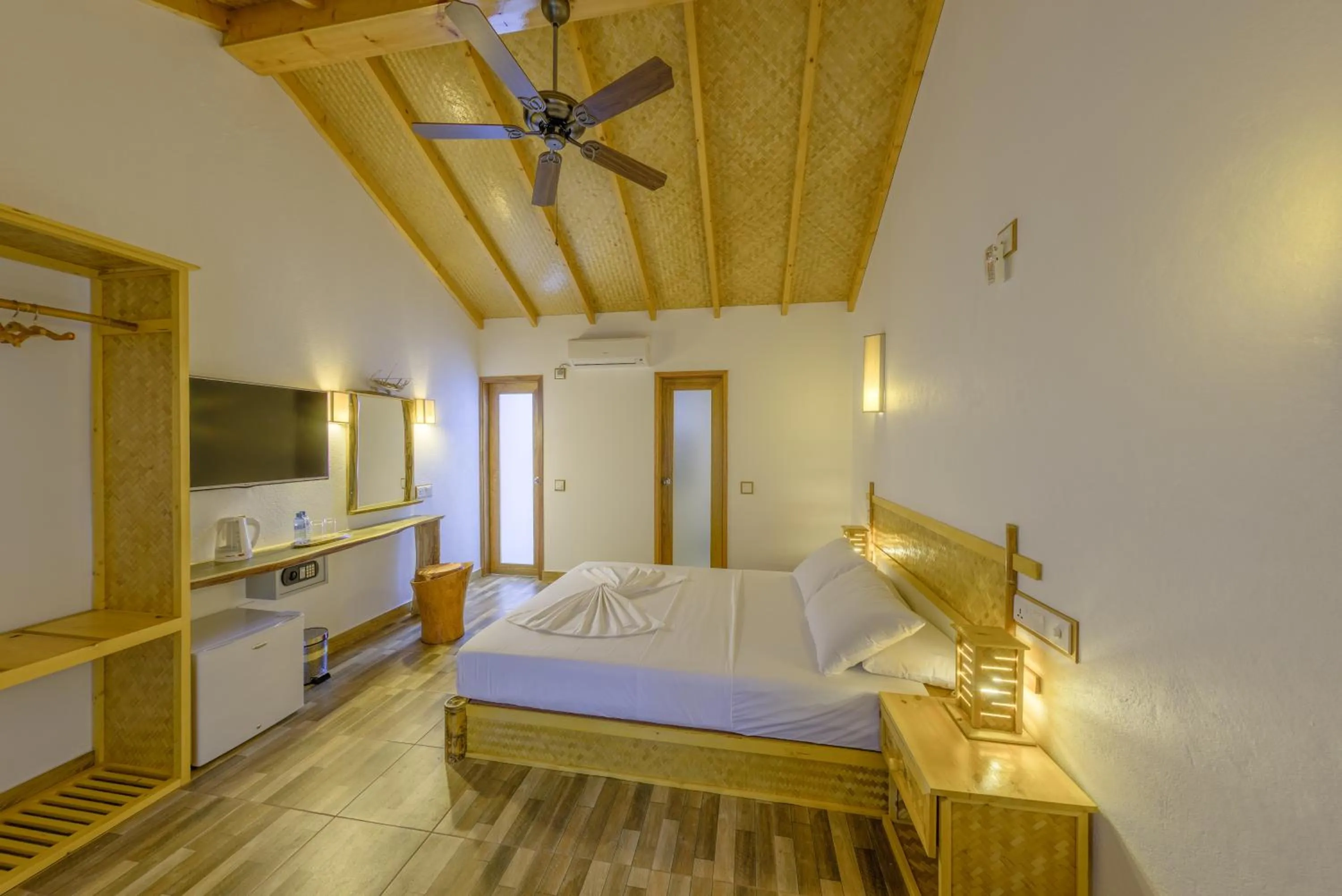 Bedroom, Bed in Ameera Maldives