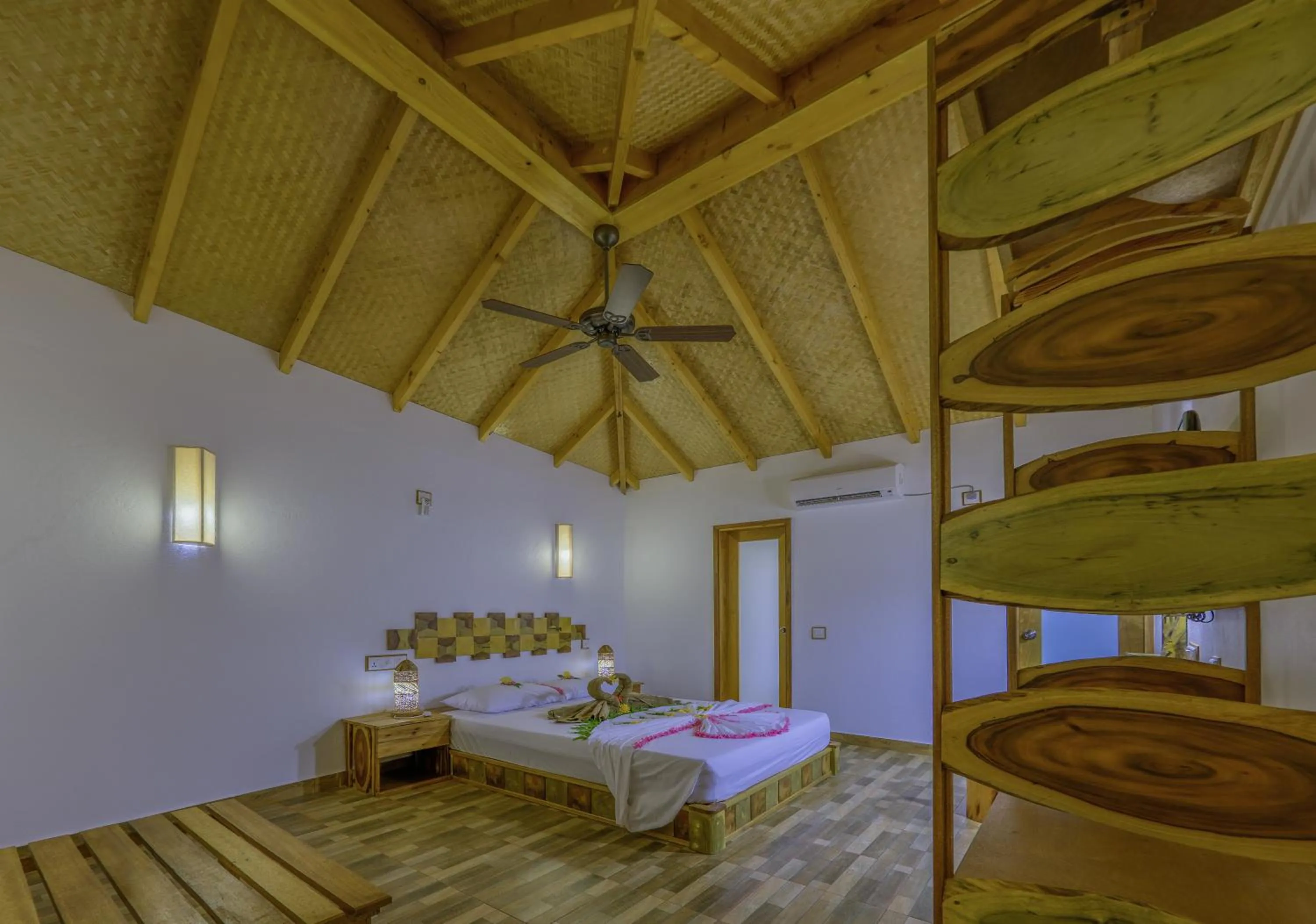 Photo of the whole room in Ameera Maldives