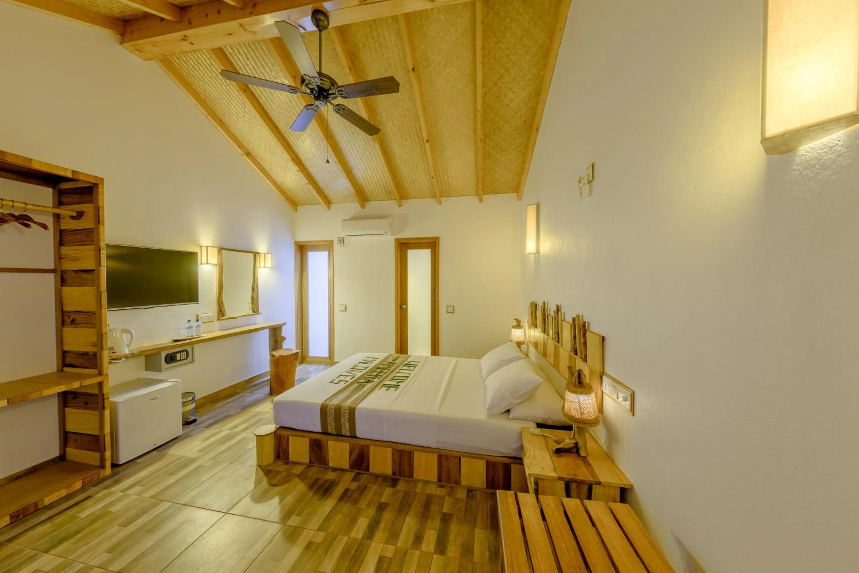 Bedroom, Bed in Ameera Maldives