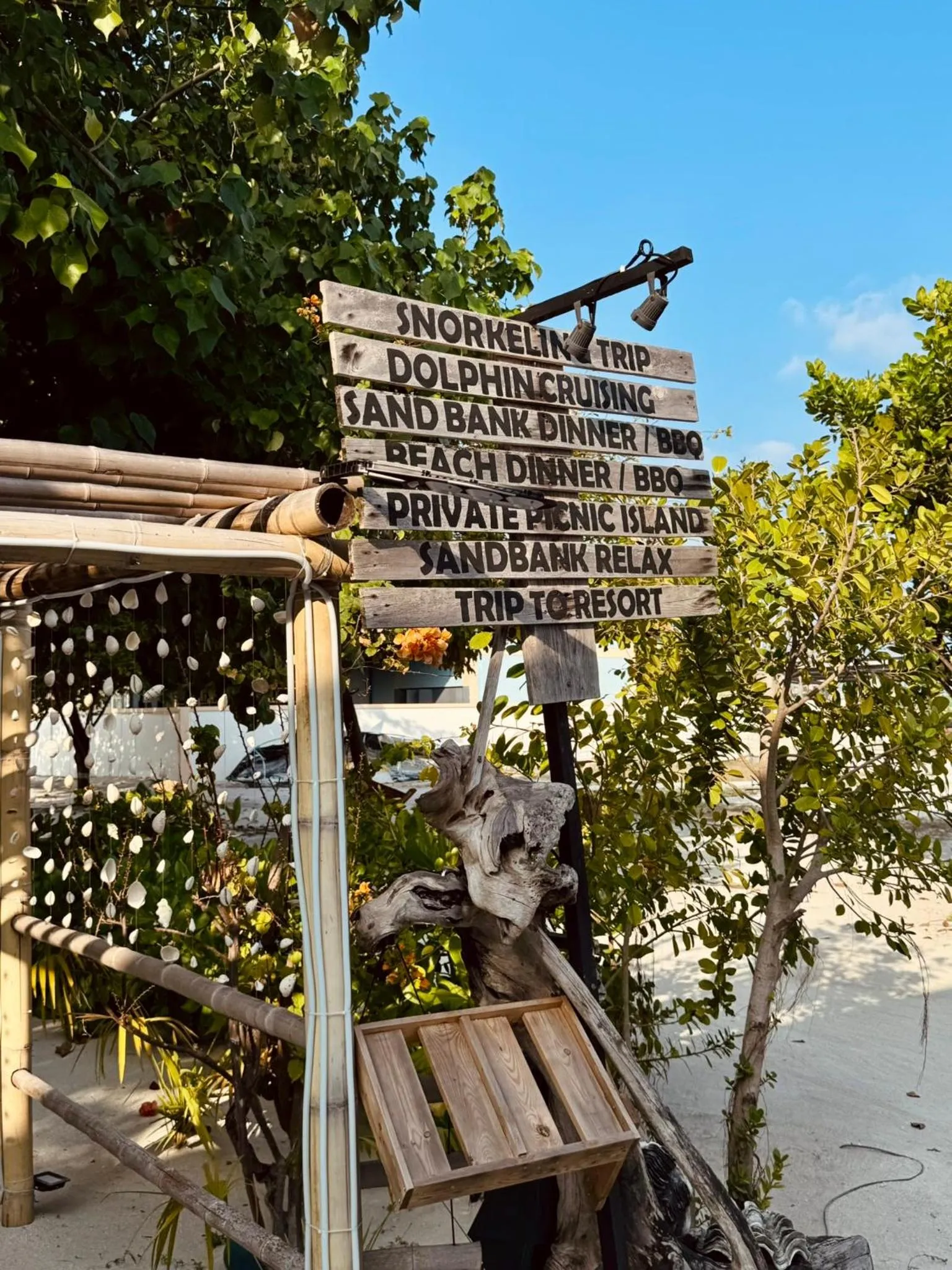 Restaurant/places to eat in Ameera Maldives