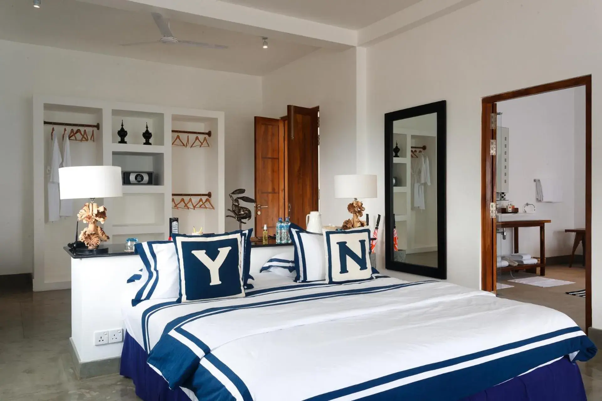 Photo of the whole room, Bed in KK Beach Photo of the whole room, Bed in KK Beach